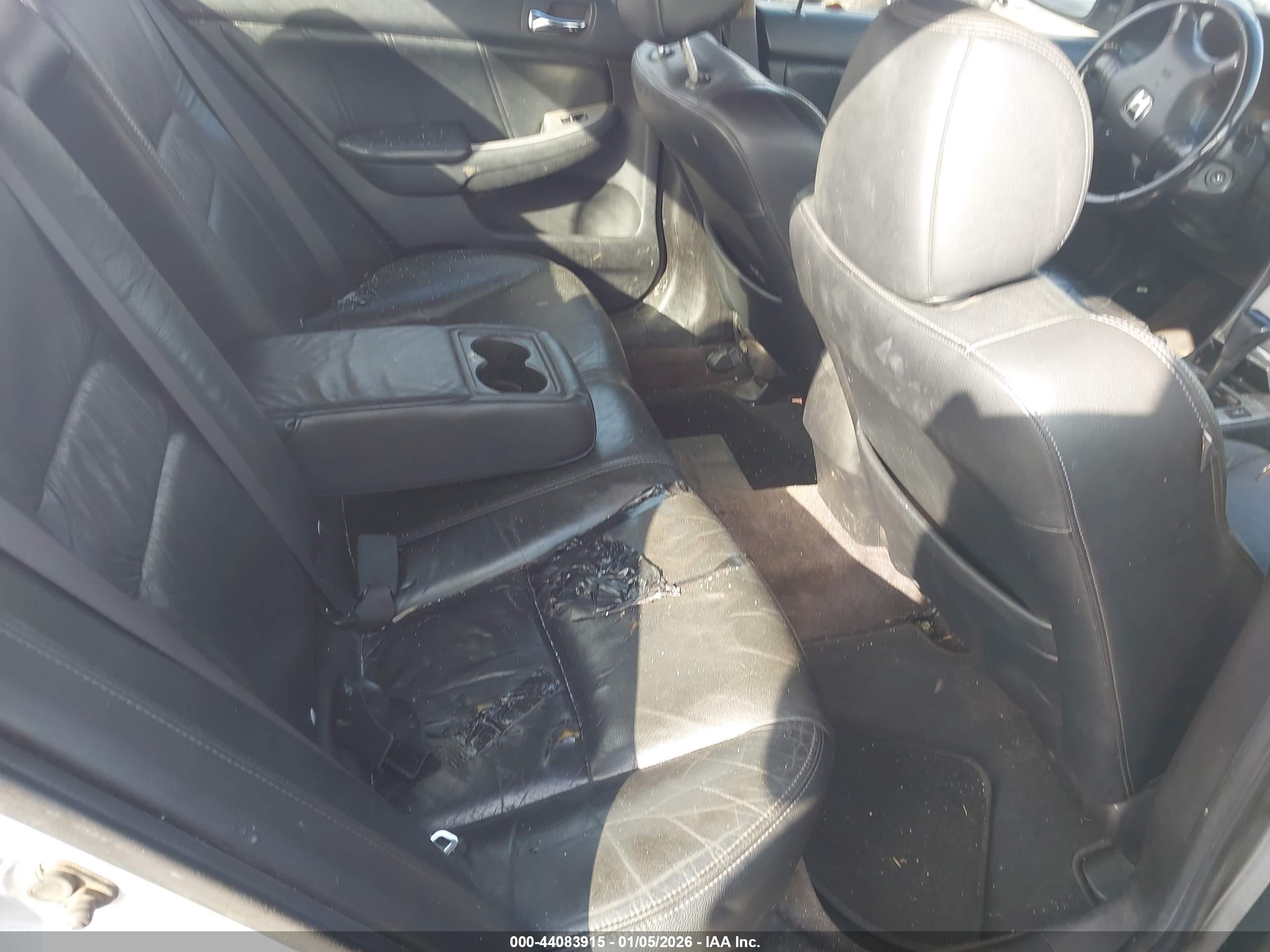 HONDA ACCORD image 8