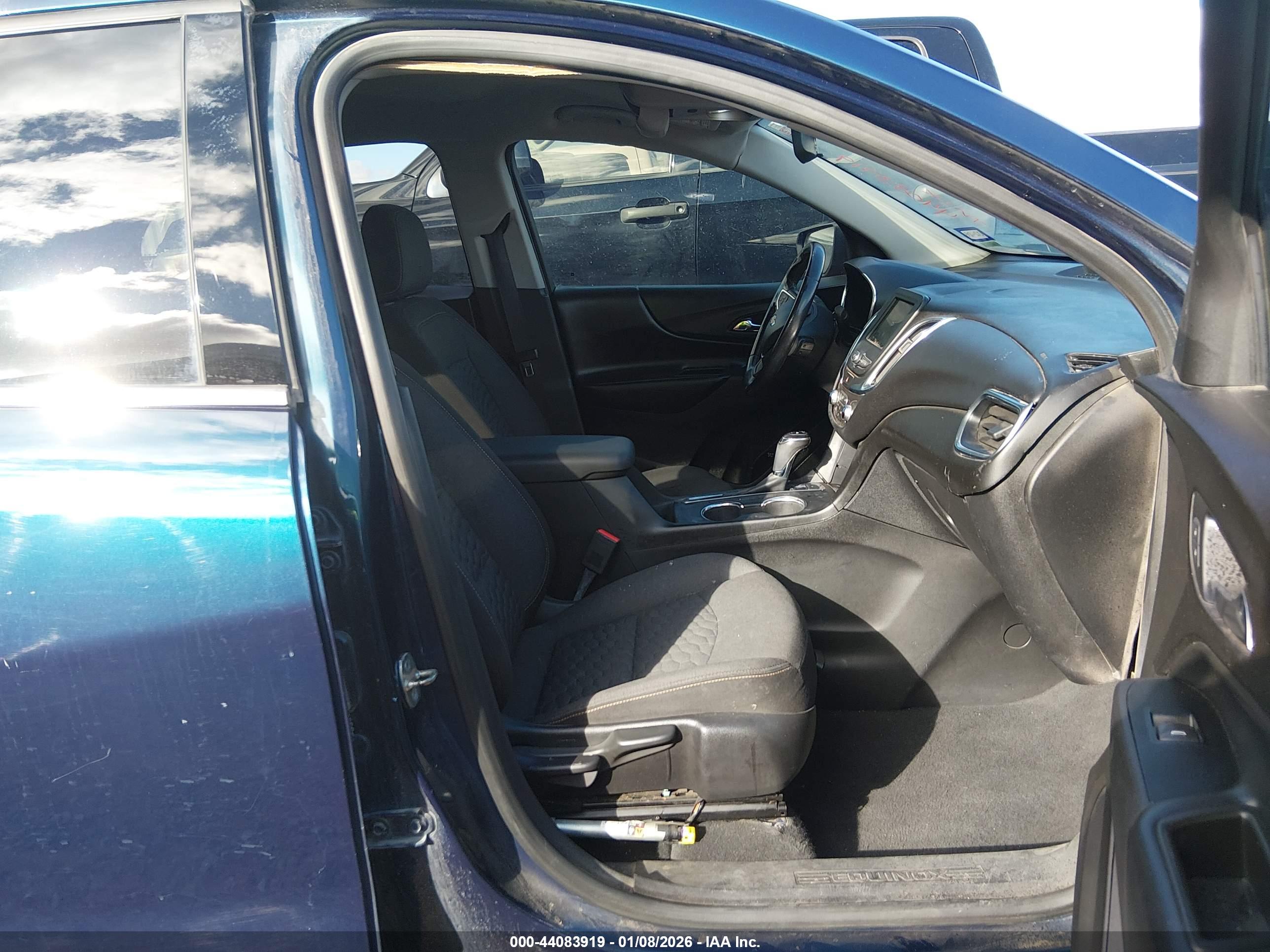 CHEVROLET EQUINOX image 5