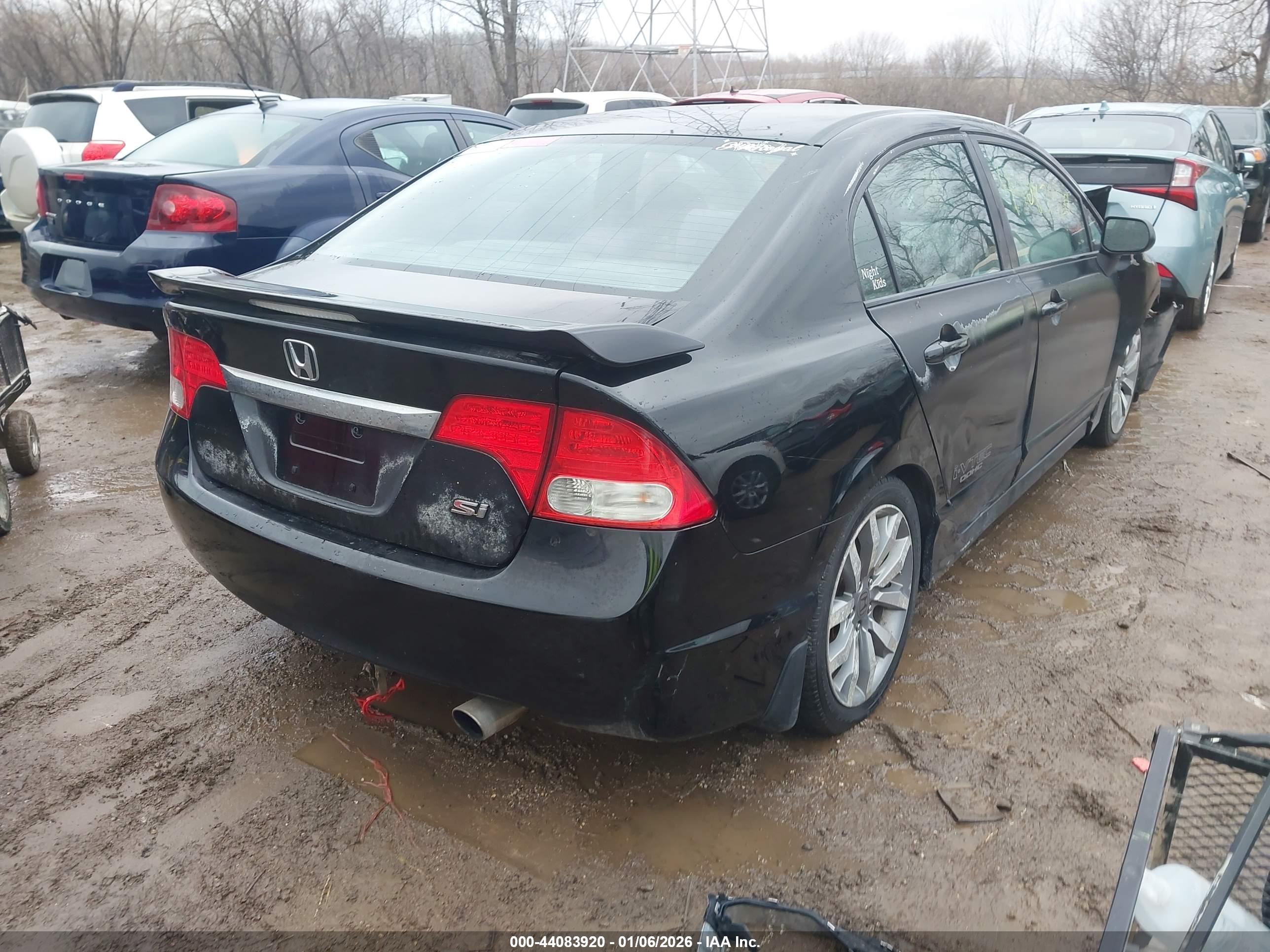 HONDA CIVIC image 4