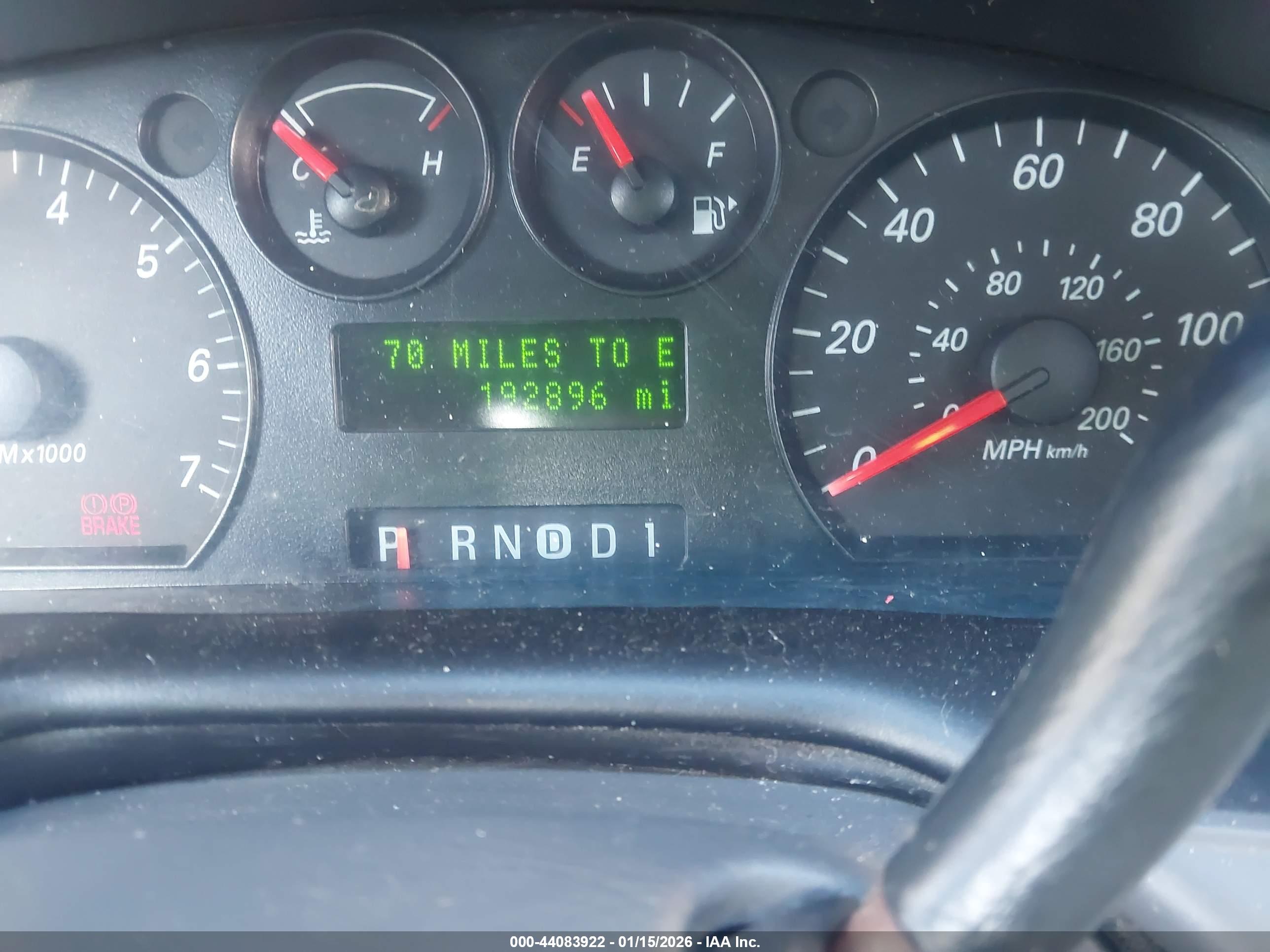 FORD TAURUS image 7