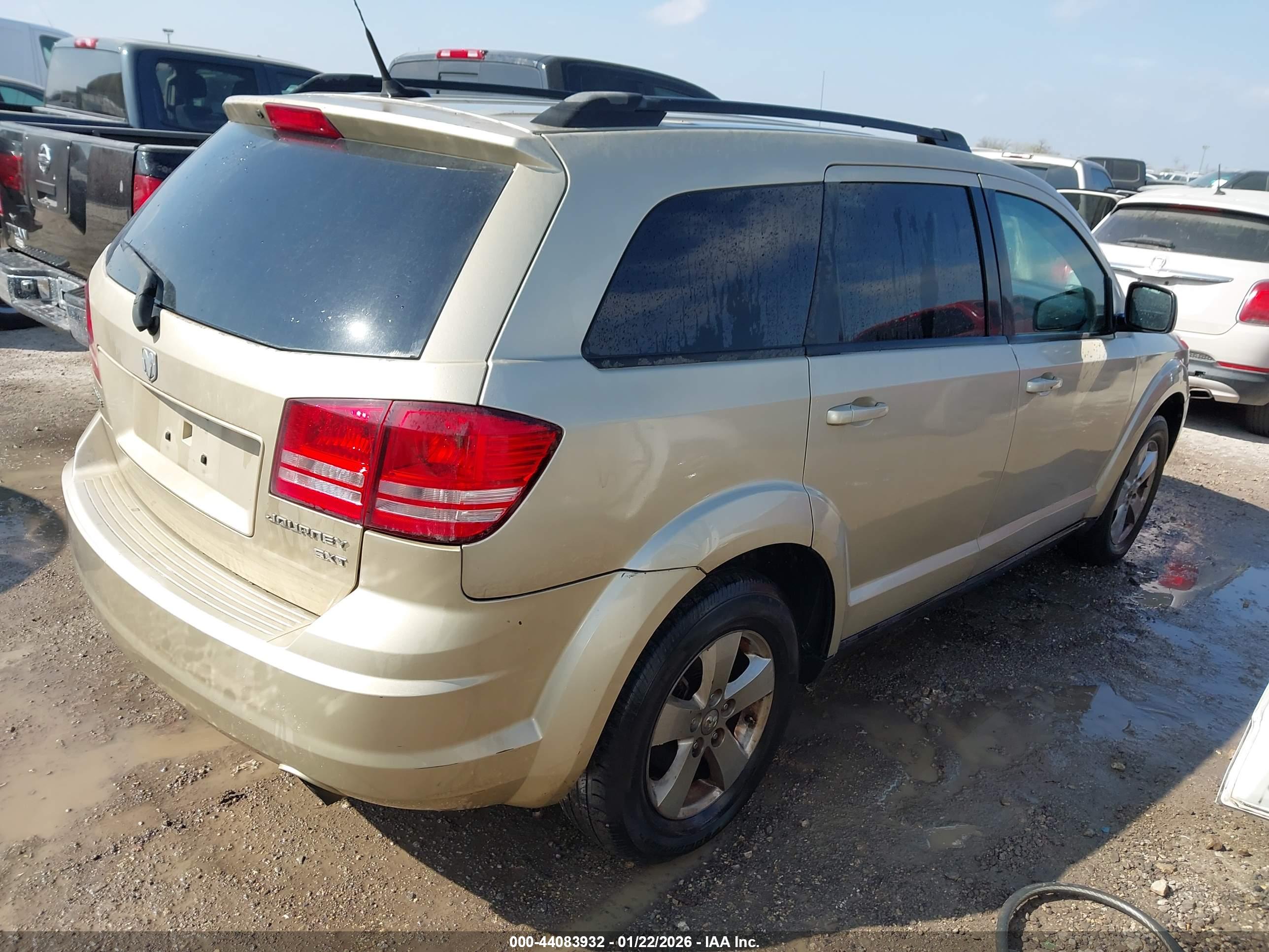 DODGE JOURNEY image 4