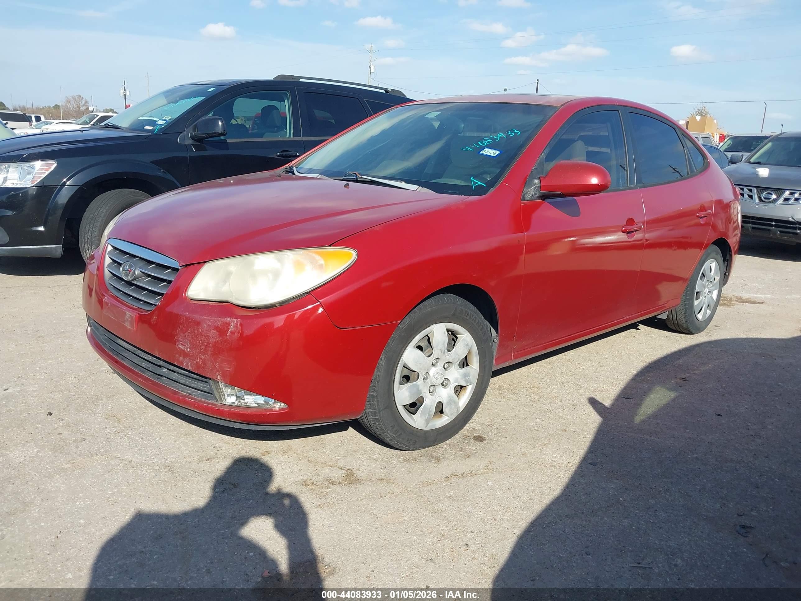 HYUNDAI ELANTRA image 2