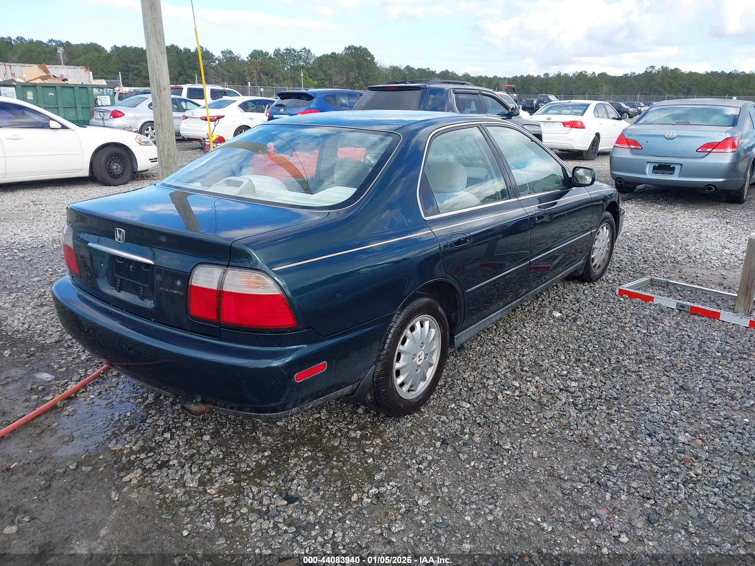 HONDA ACCORD image 4
