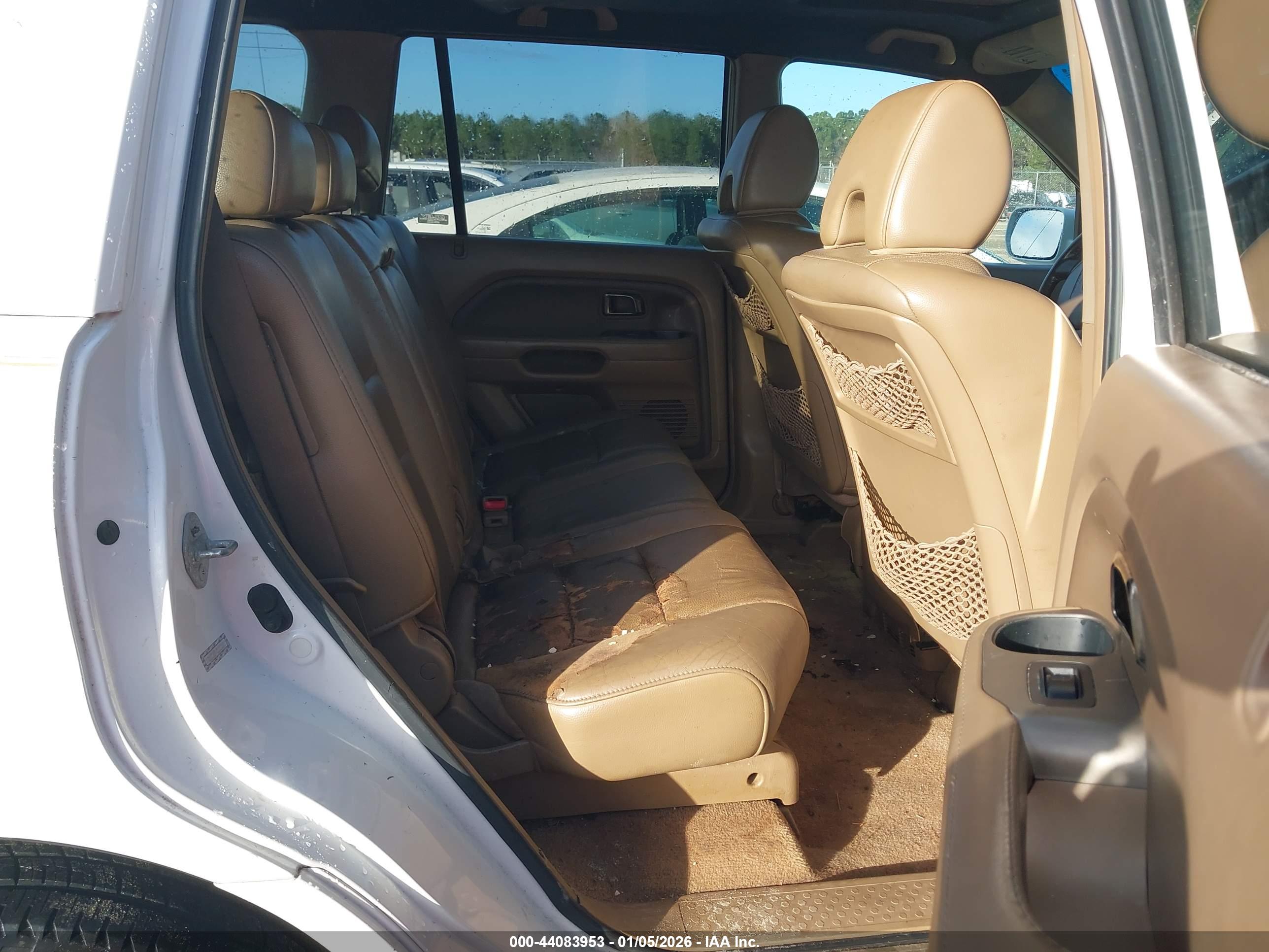 HONDA PILOT image 8