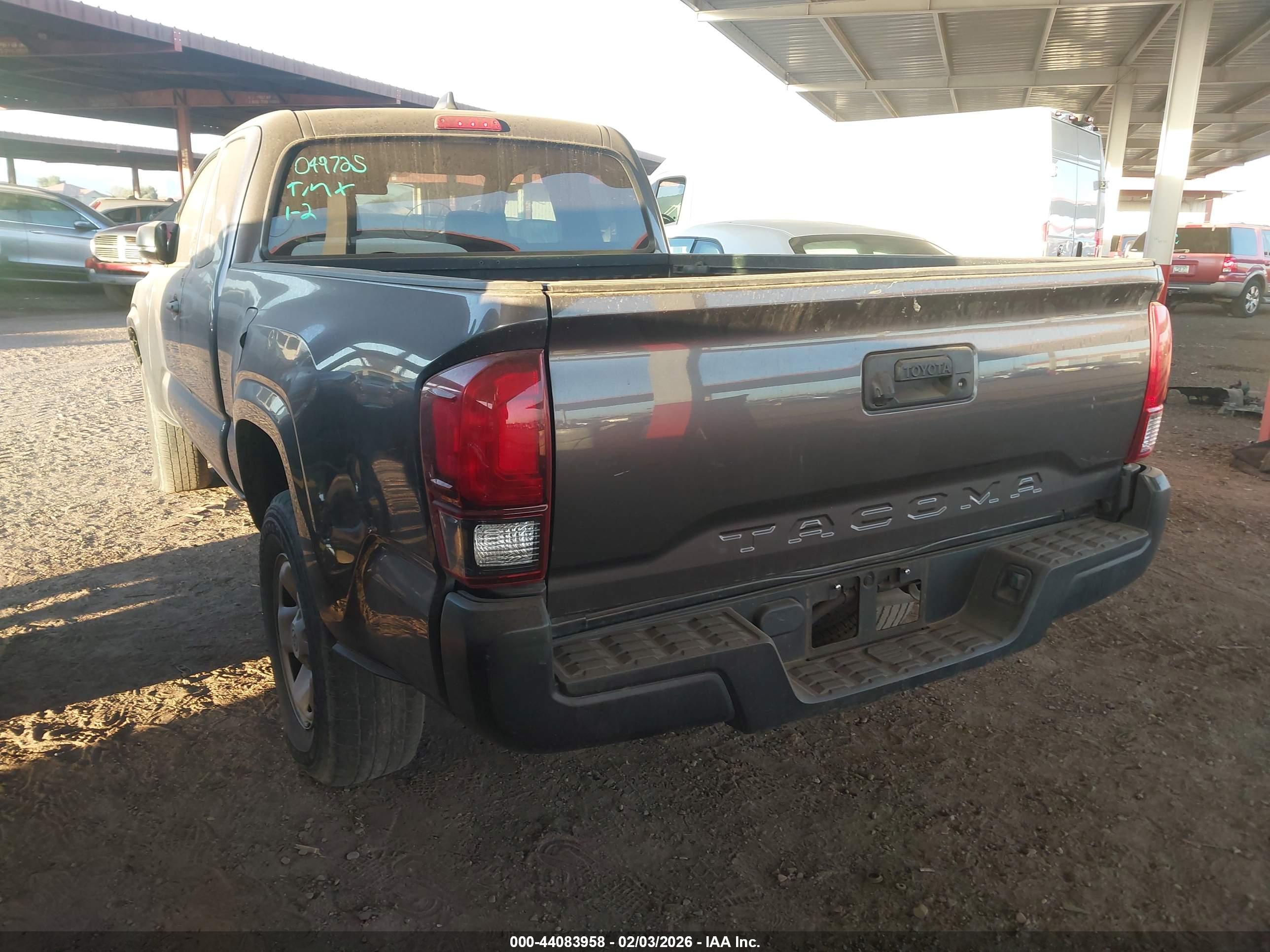 TOYOTA TACOMA image 3
