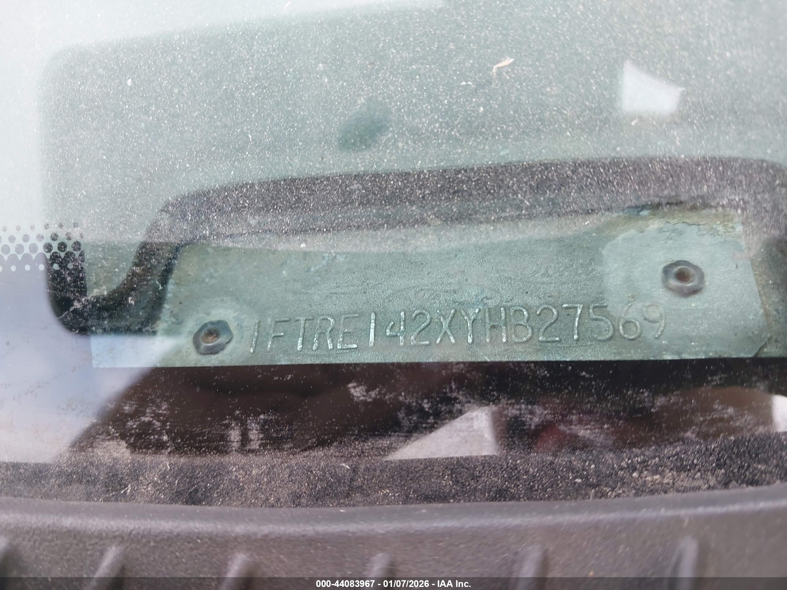 FORD E-150 image 9