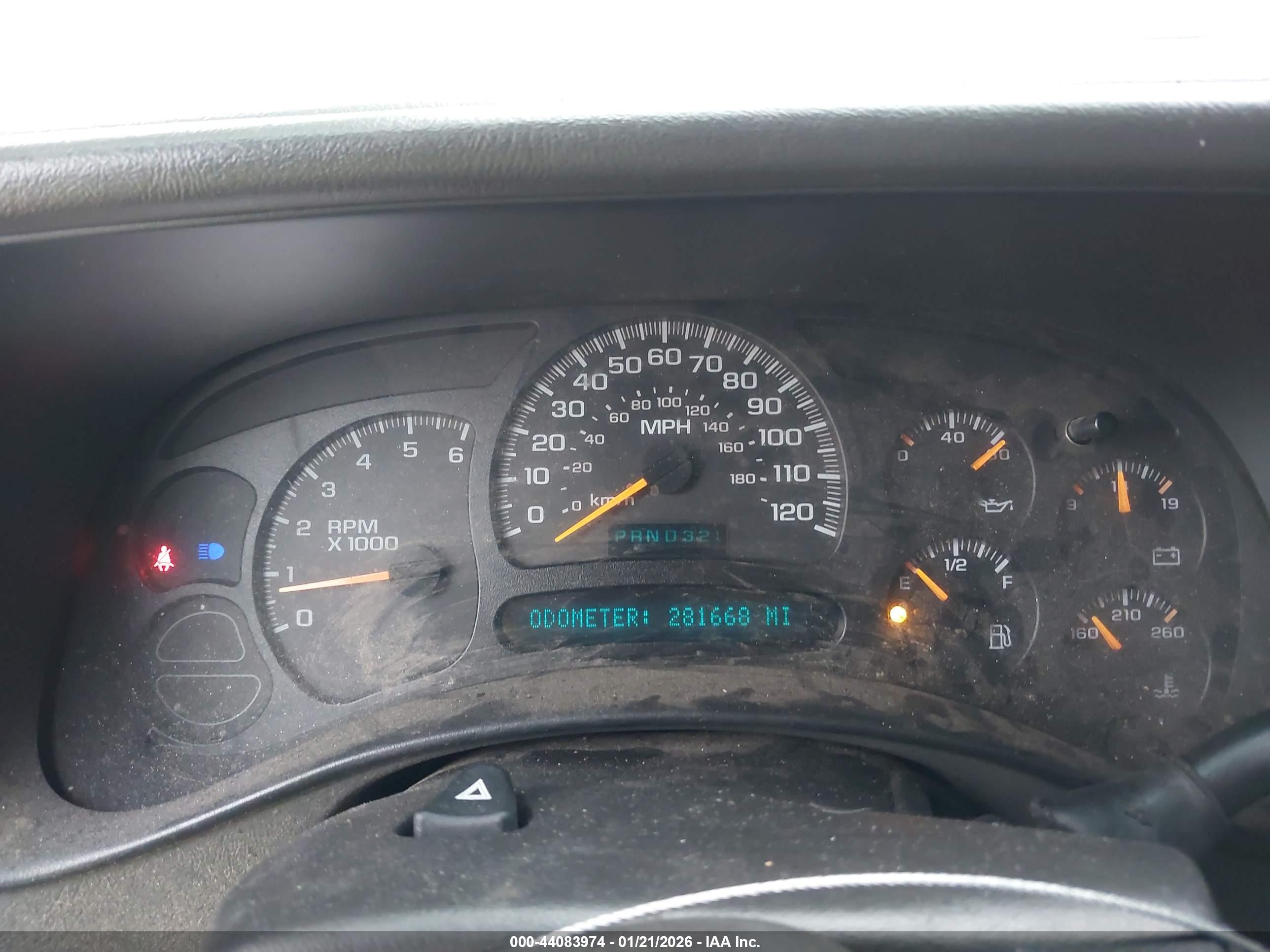 CHEVROLET TAHOE image 7