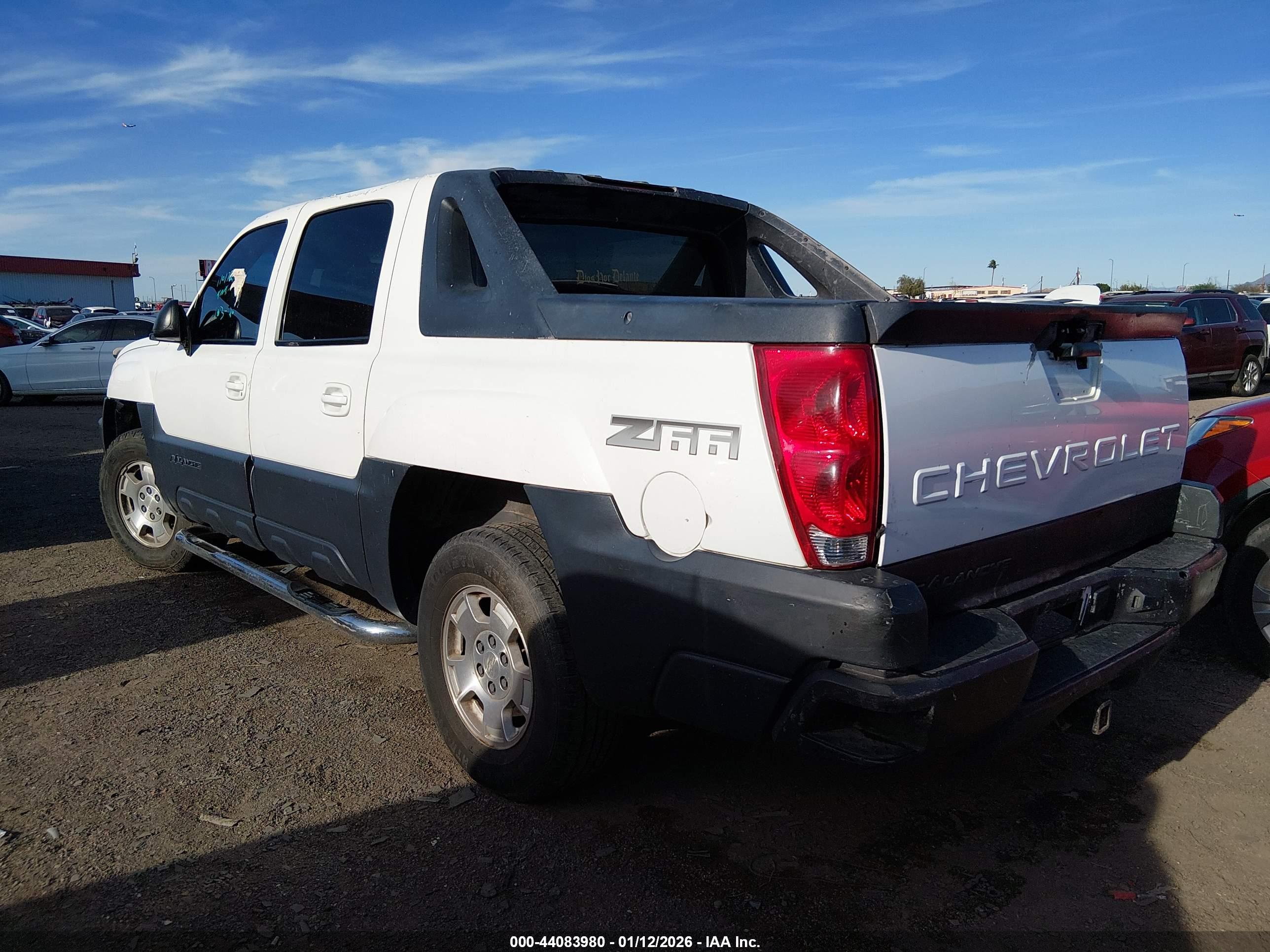 CHEVROLET AVALANCHE image 3