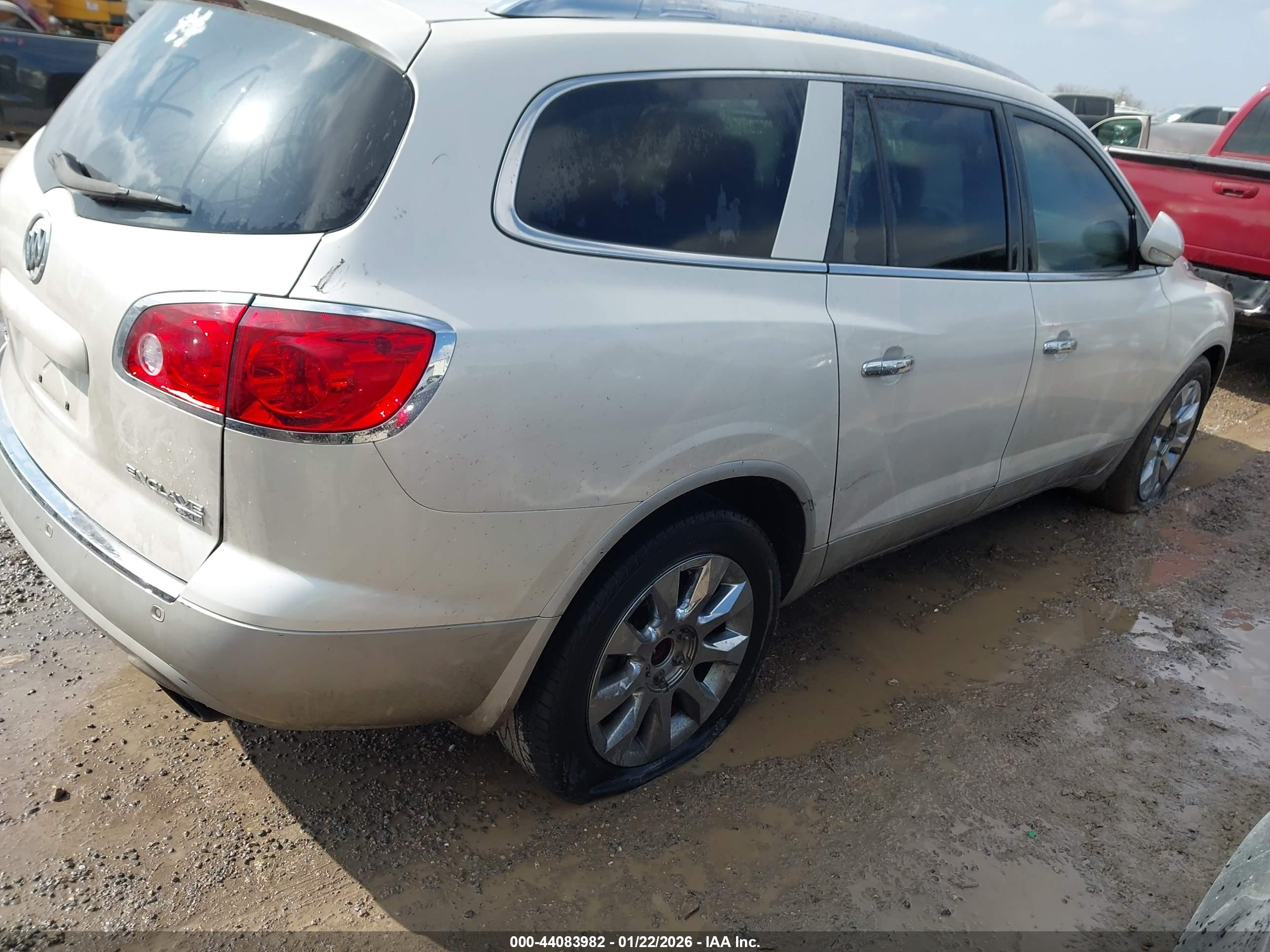 BUICK ENCLAVE image 4