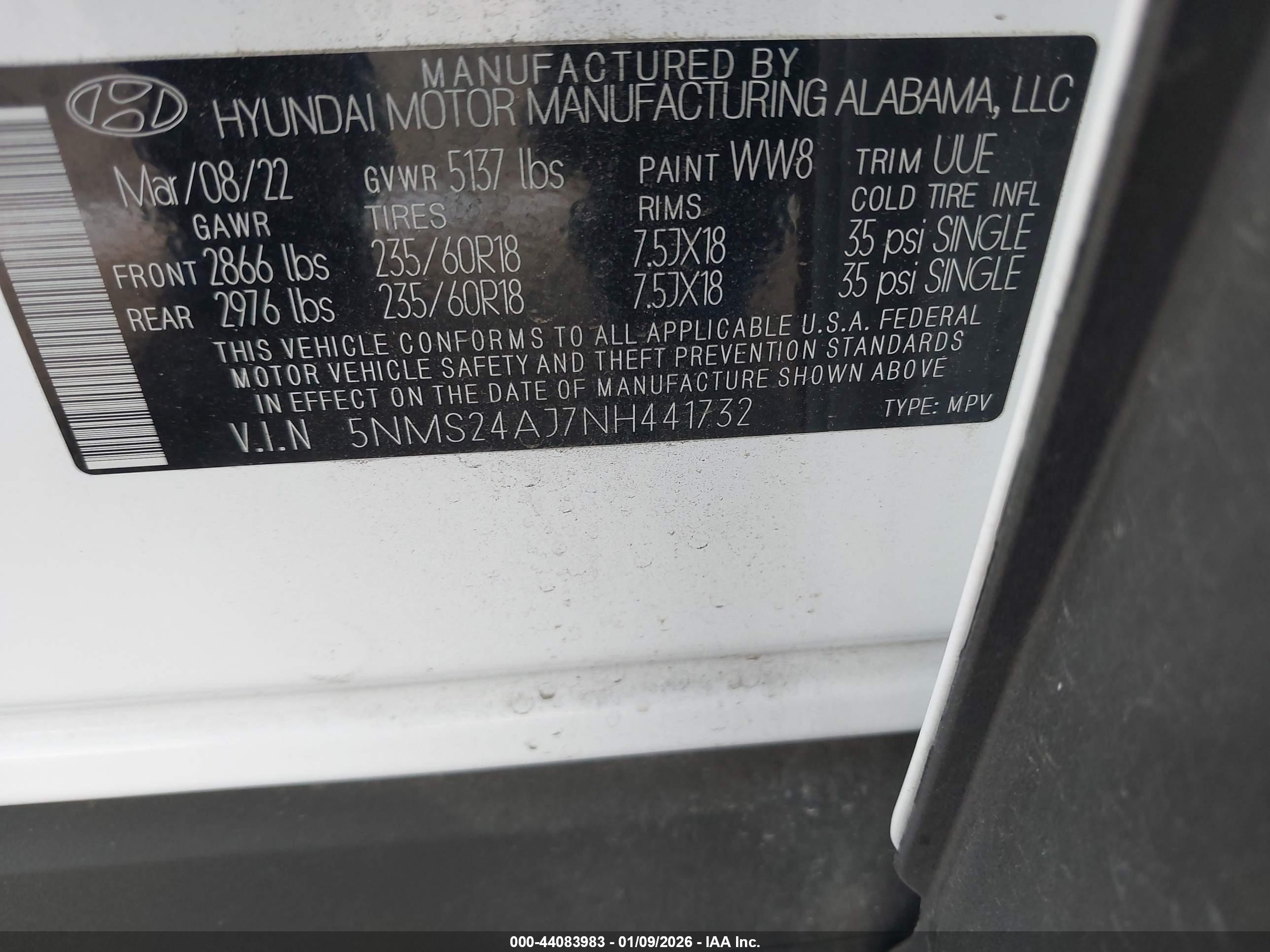 HYUNDAI SANTA image 9