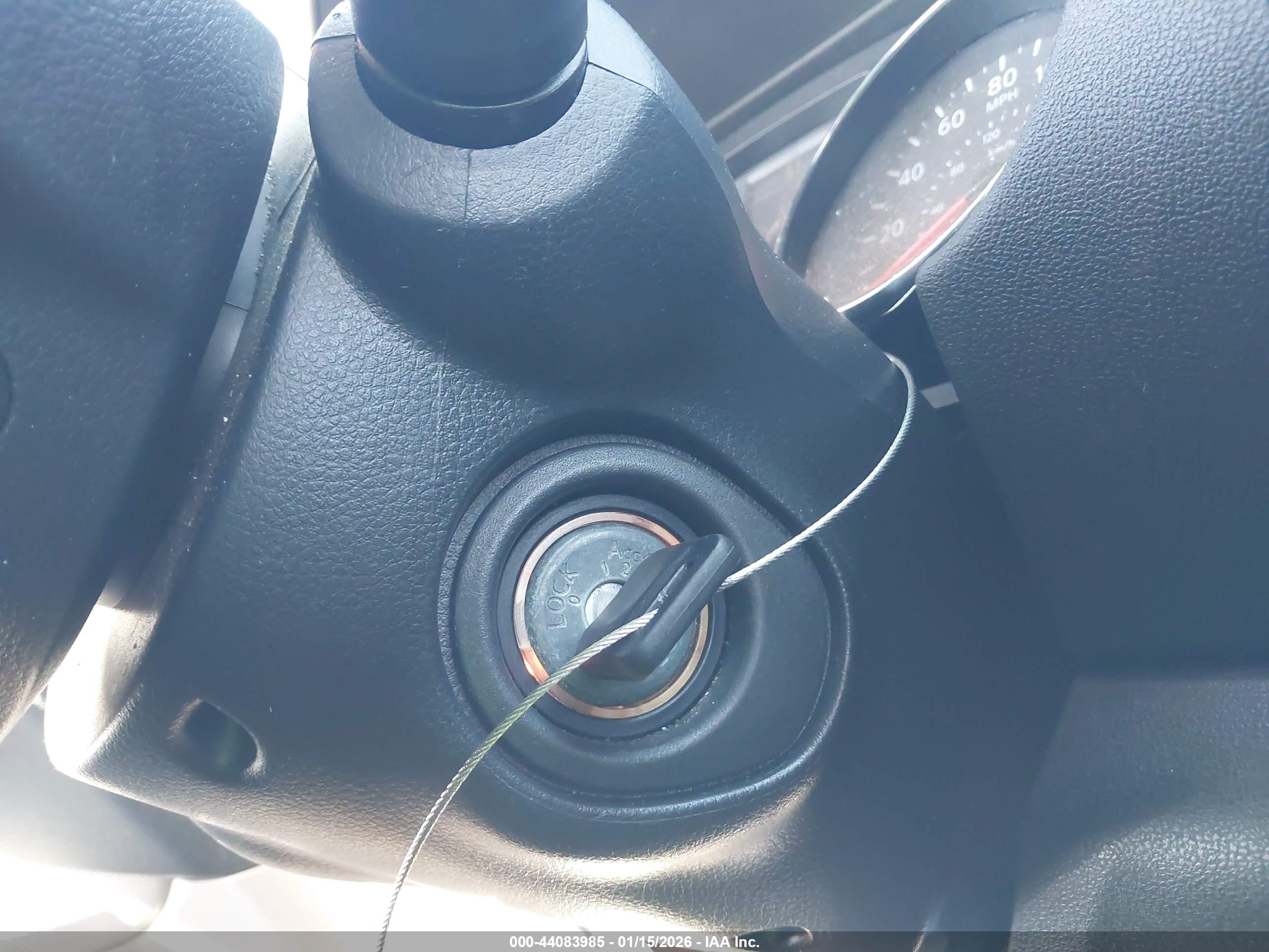 NISSAN ROGUE image 11