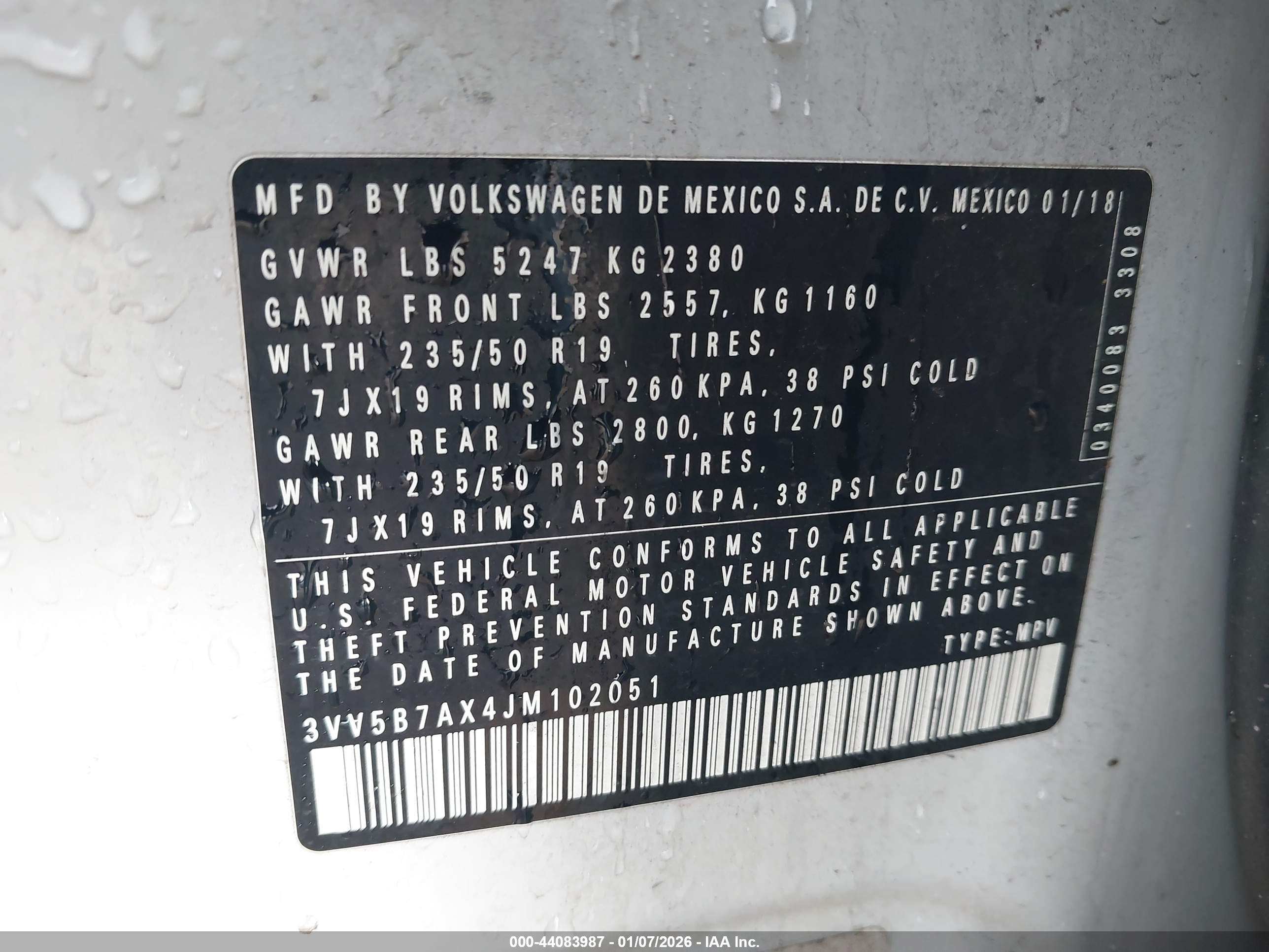 VOLKSWAGEN TIGUAN image 9