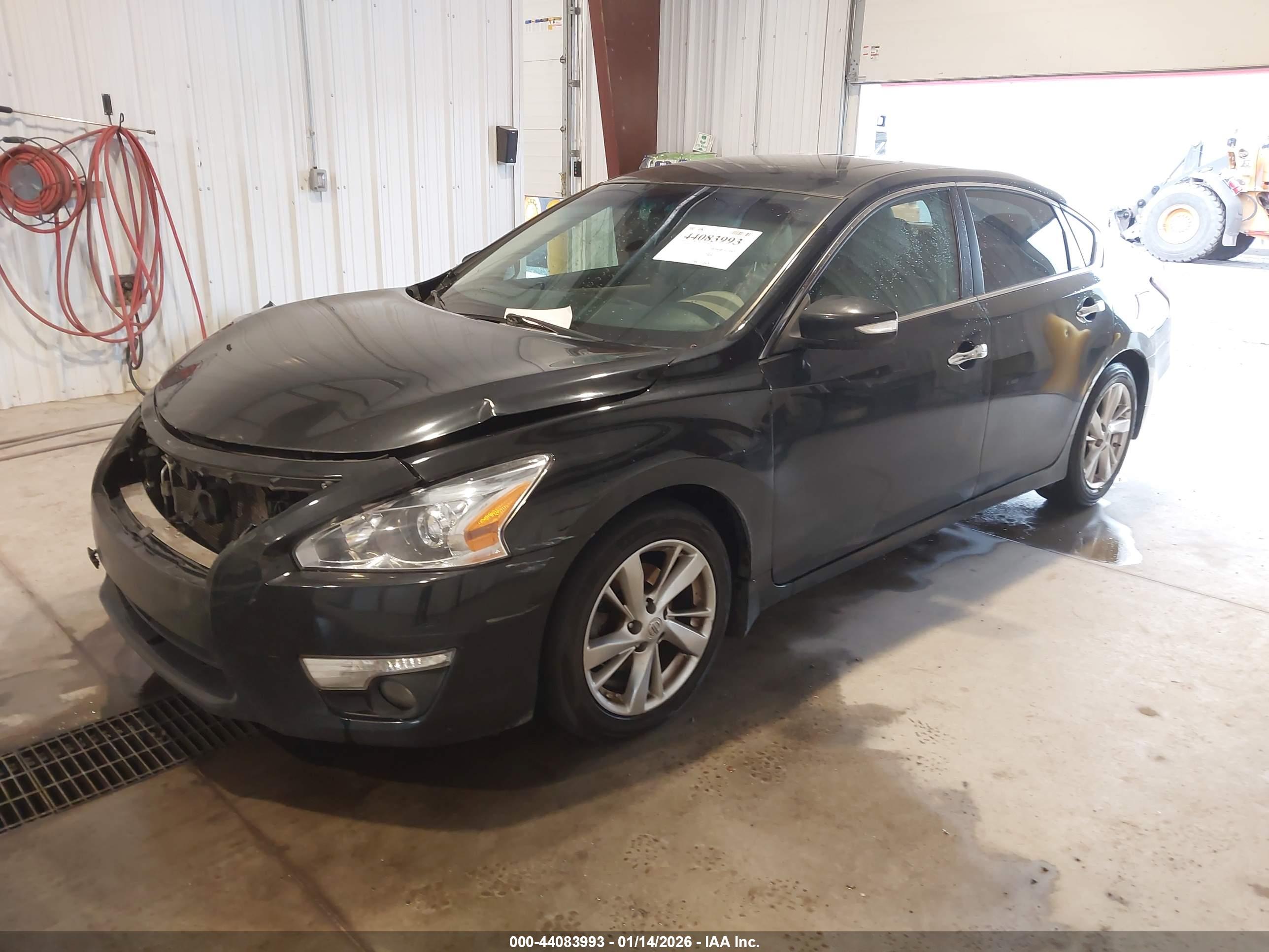 NISSAN ALTIMA image 2