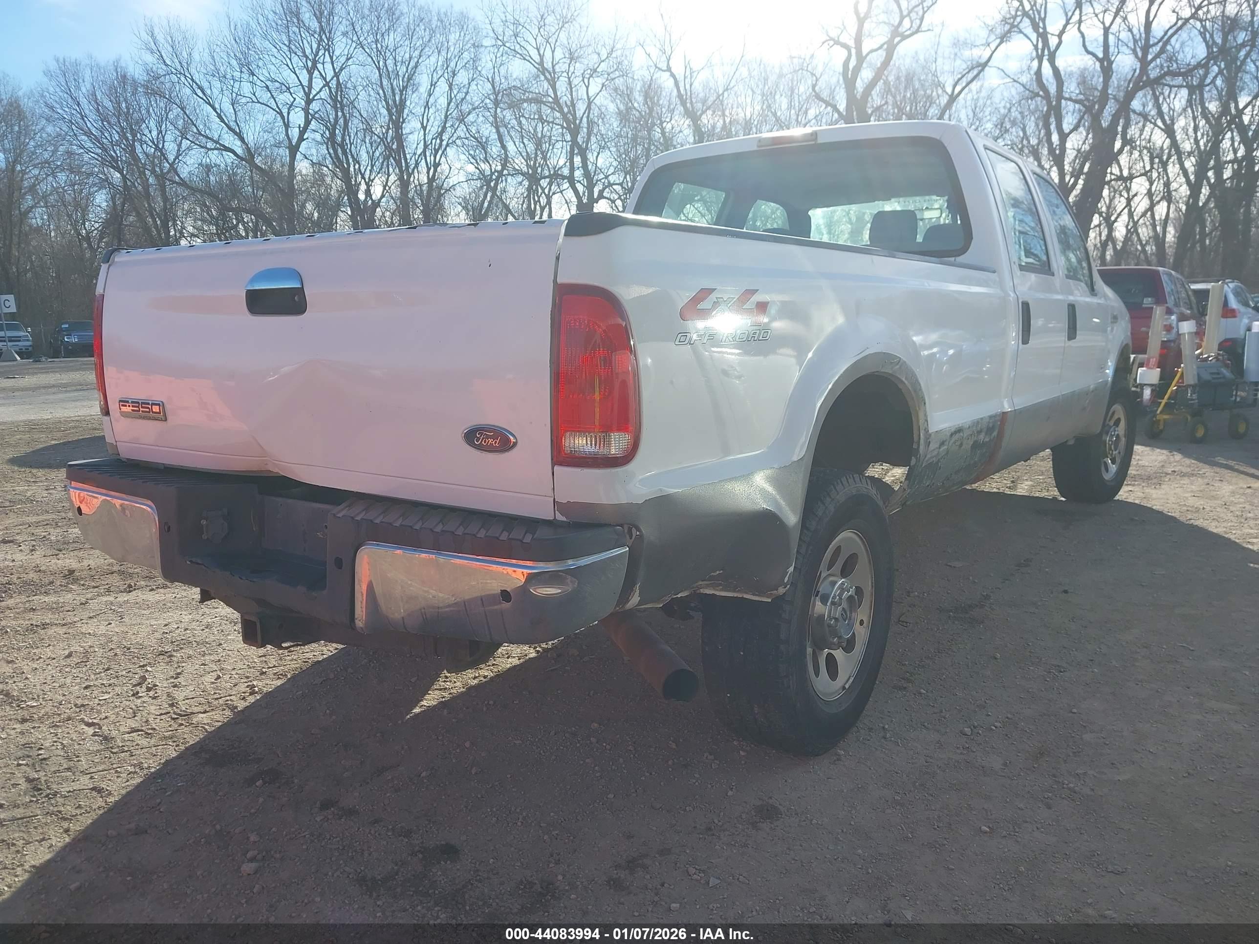 FORD F-350 image 4