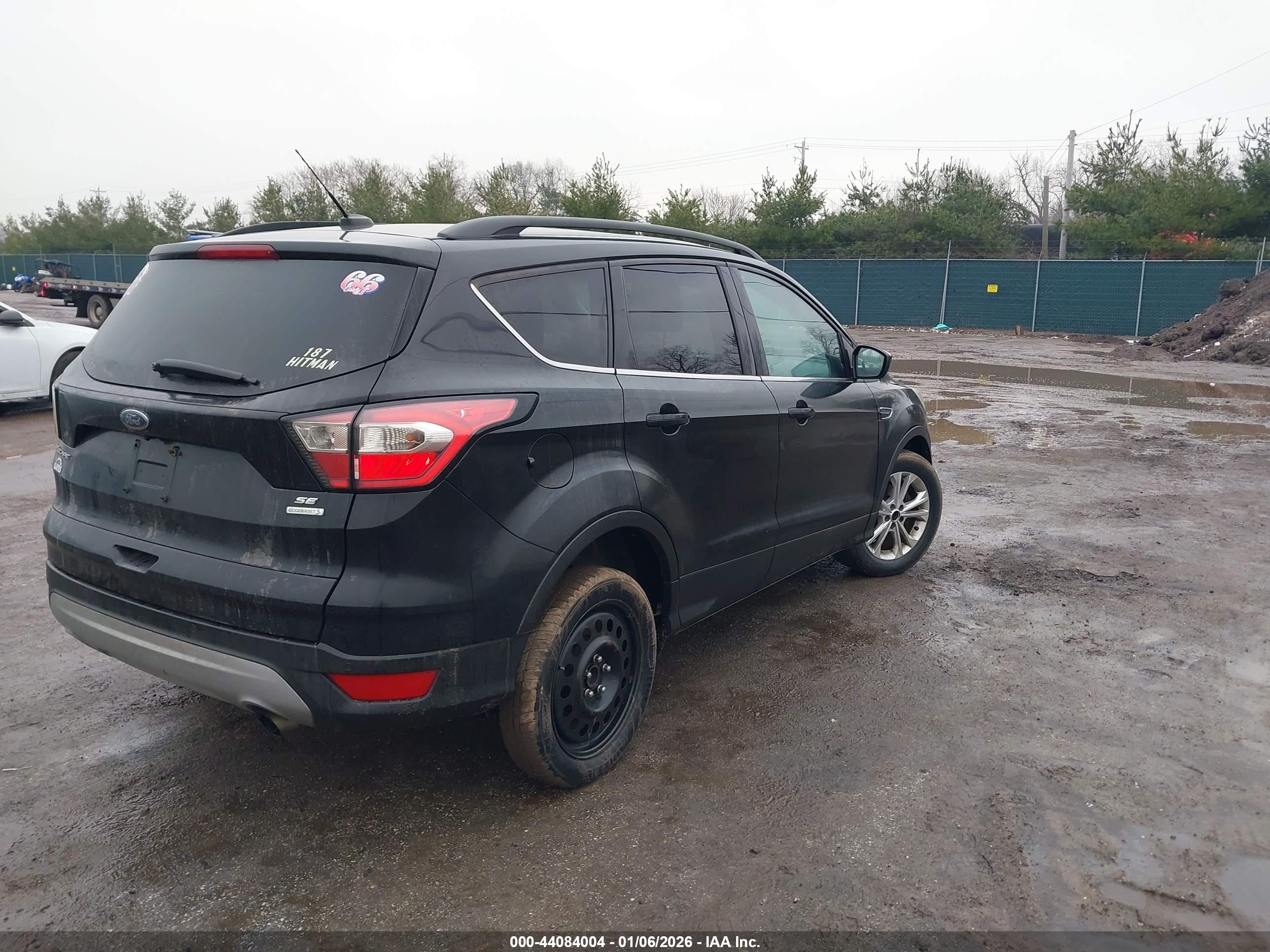FORD ESCAPE image 4