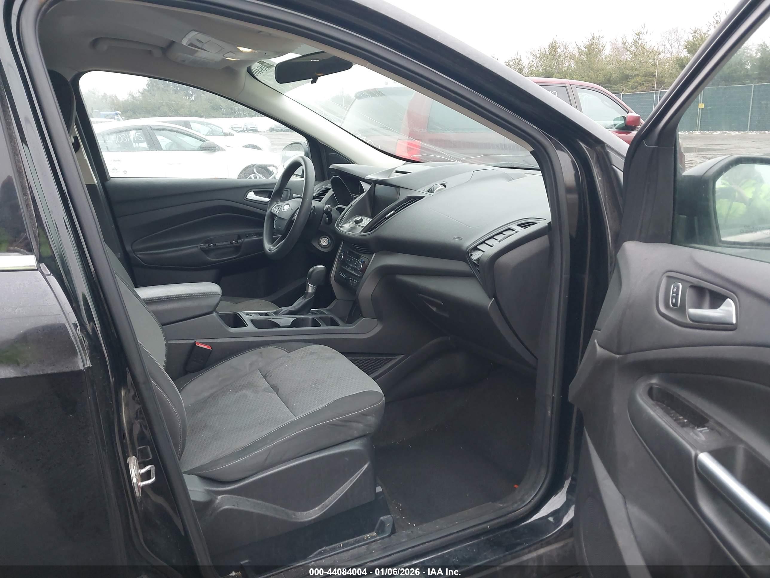 FORD ESCAPE image 5