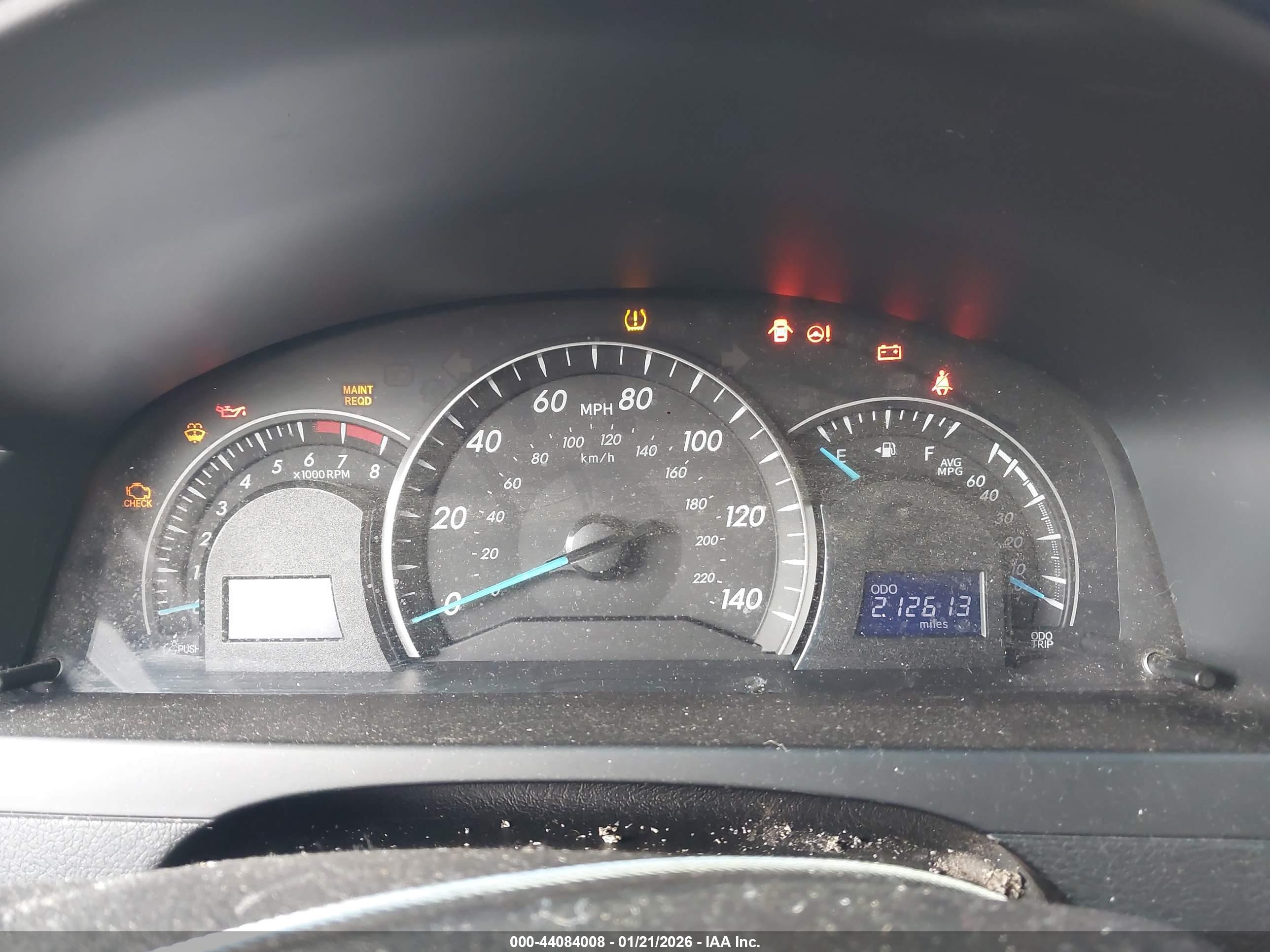 TOYOTA CAMRY image 7