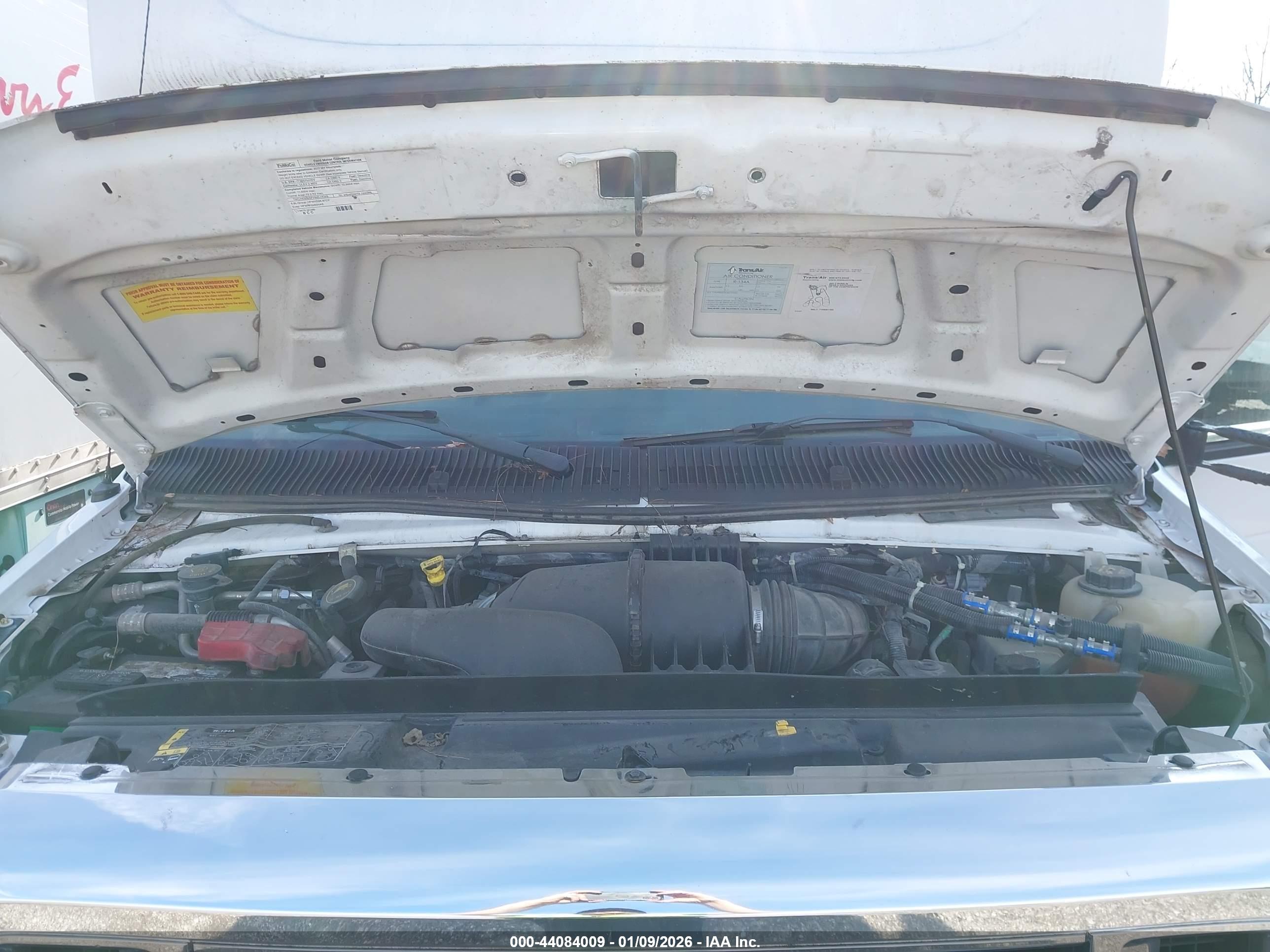 FORD E-350 image 10