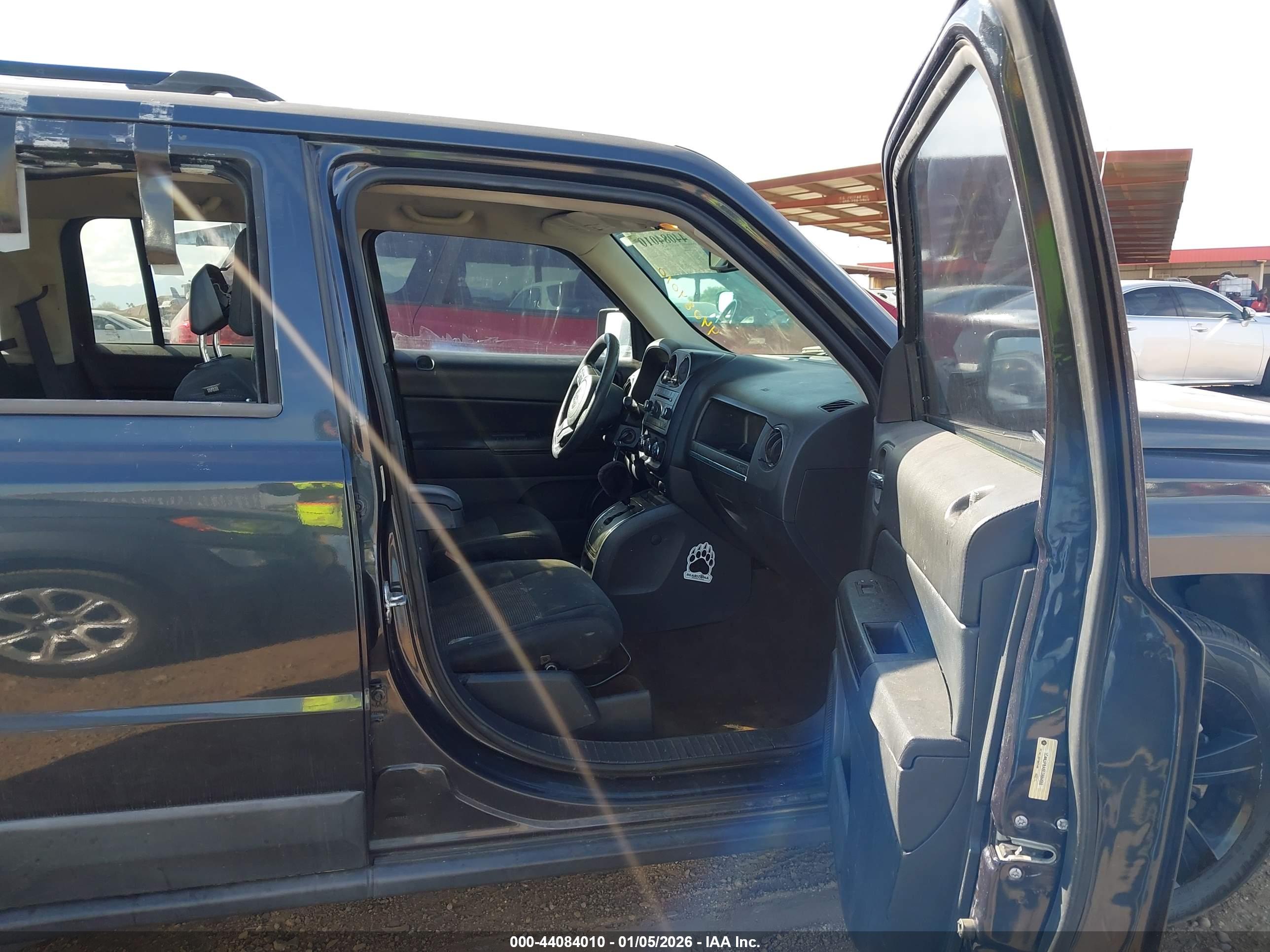 JEEP PATRIOT image 5