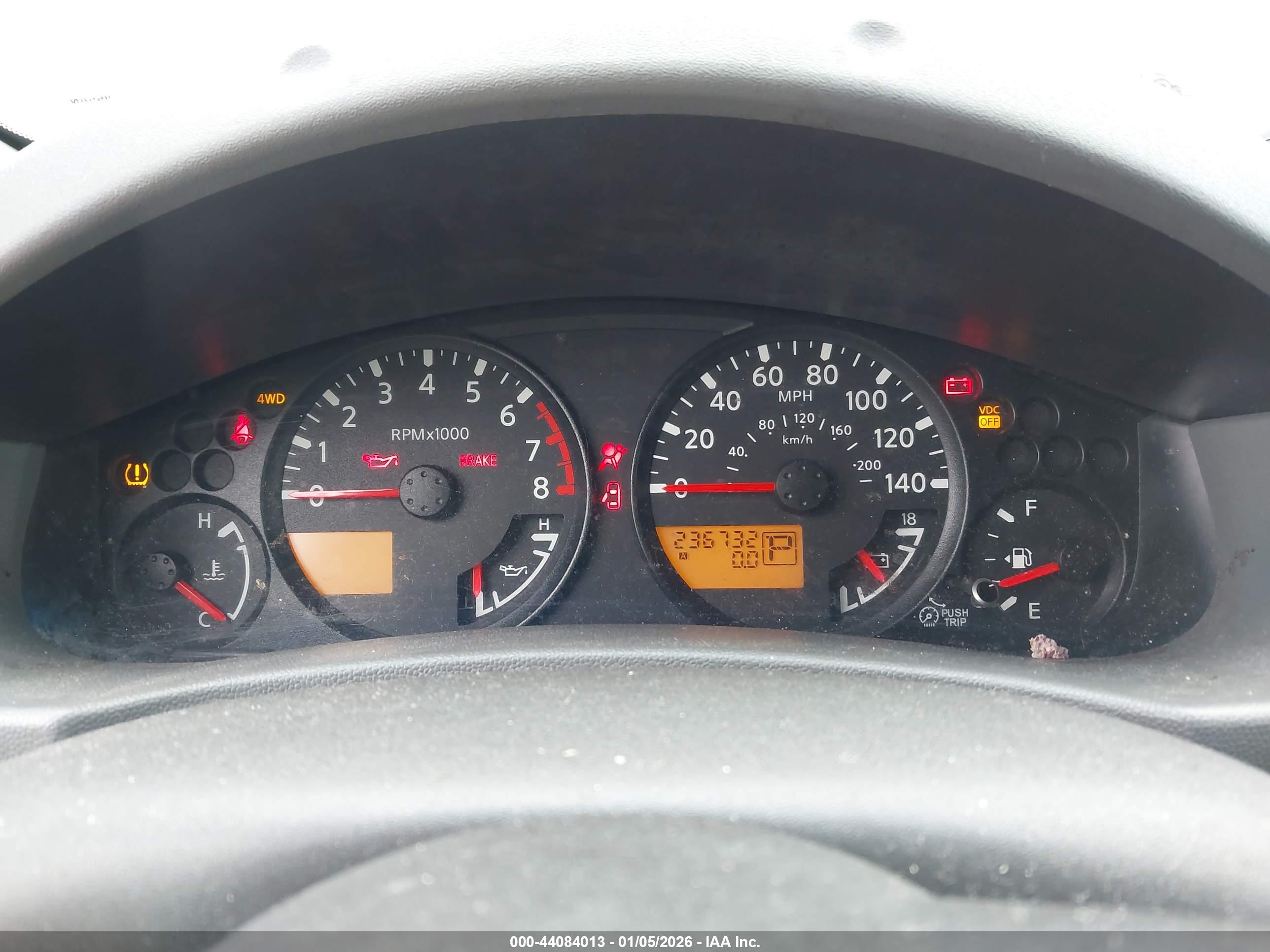 NISSAN XTERRA image 7