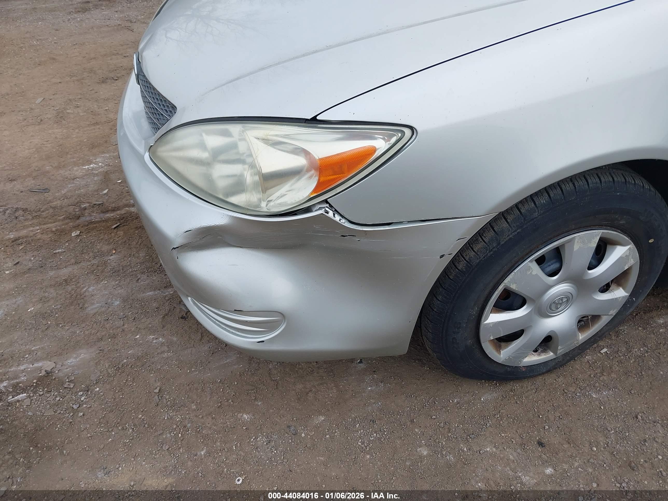 TOYOTA CAMRY image 6