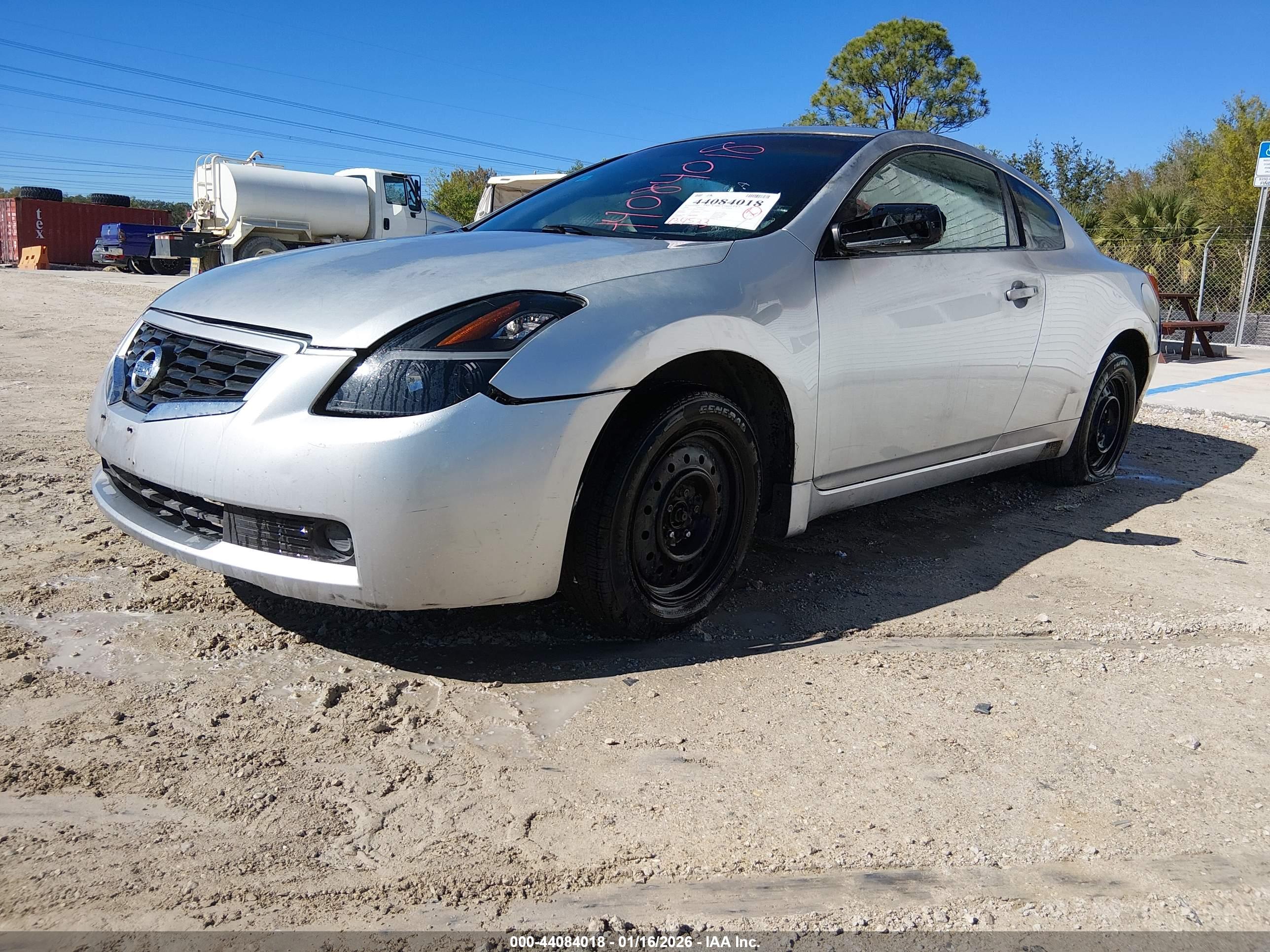 NISSAN ALTIMA image 2