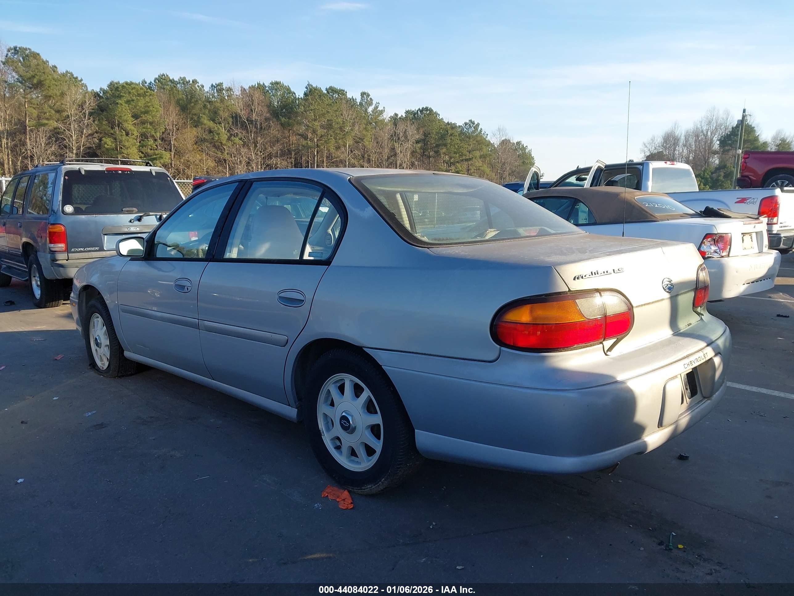 CHEVROLET MALIBU image 3