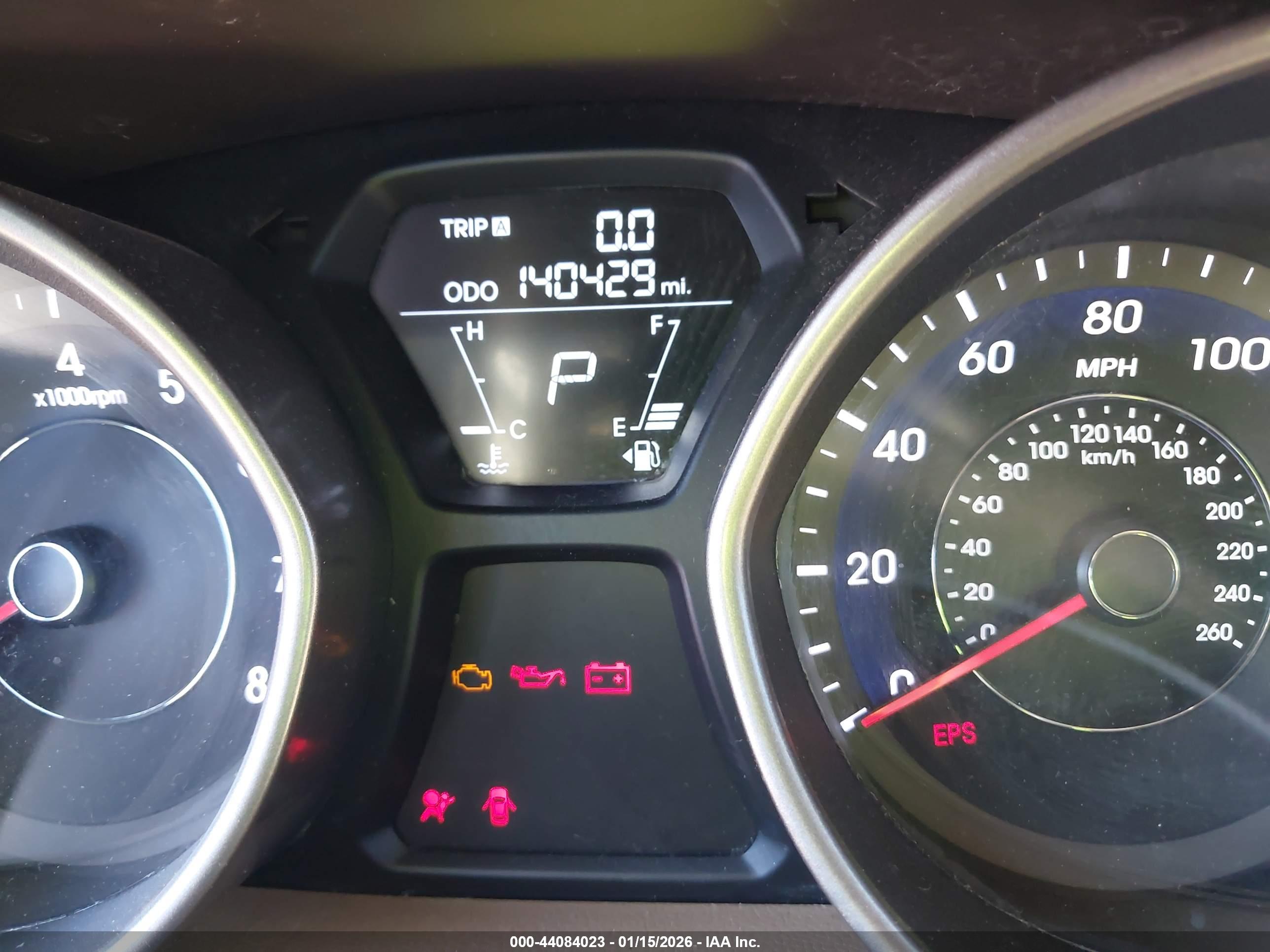 HYUNDAI ELANTRA image 7