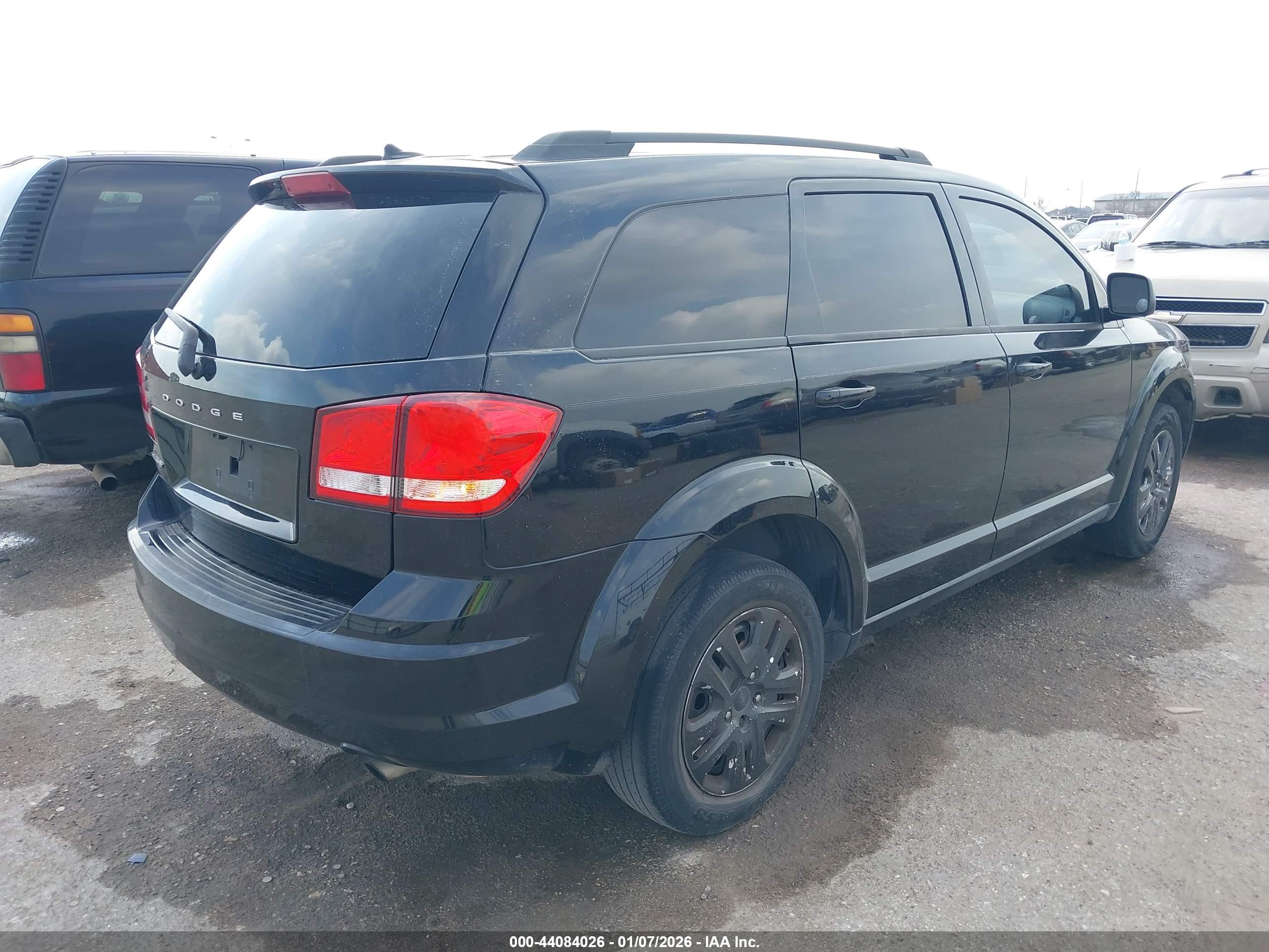 DODGE JOURNEY image 4