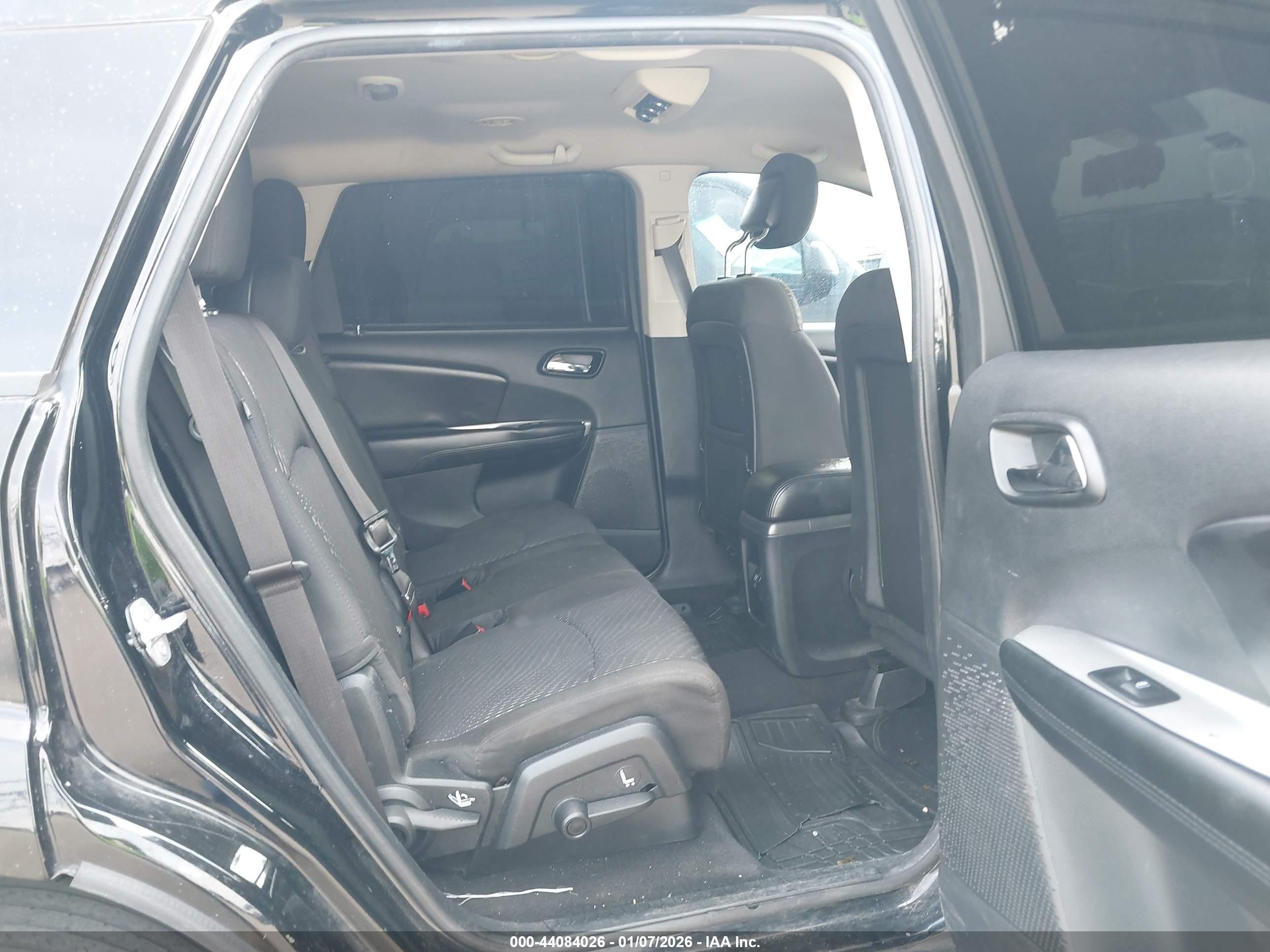 DODGE JOURNEY image 8