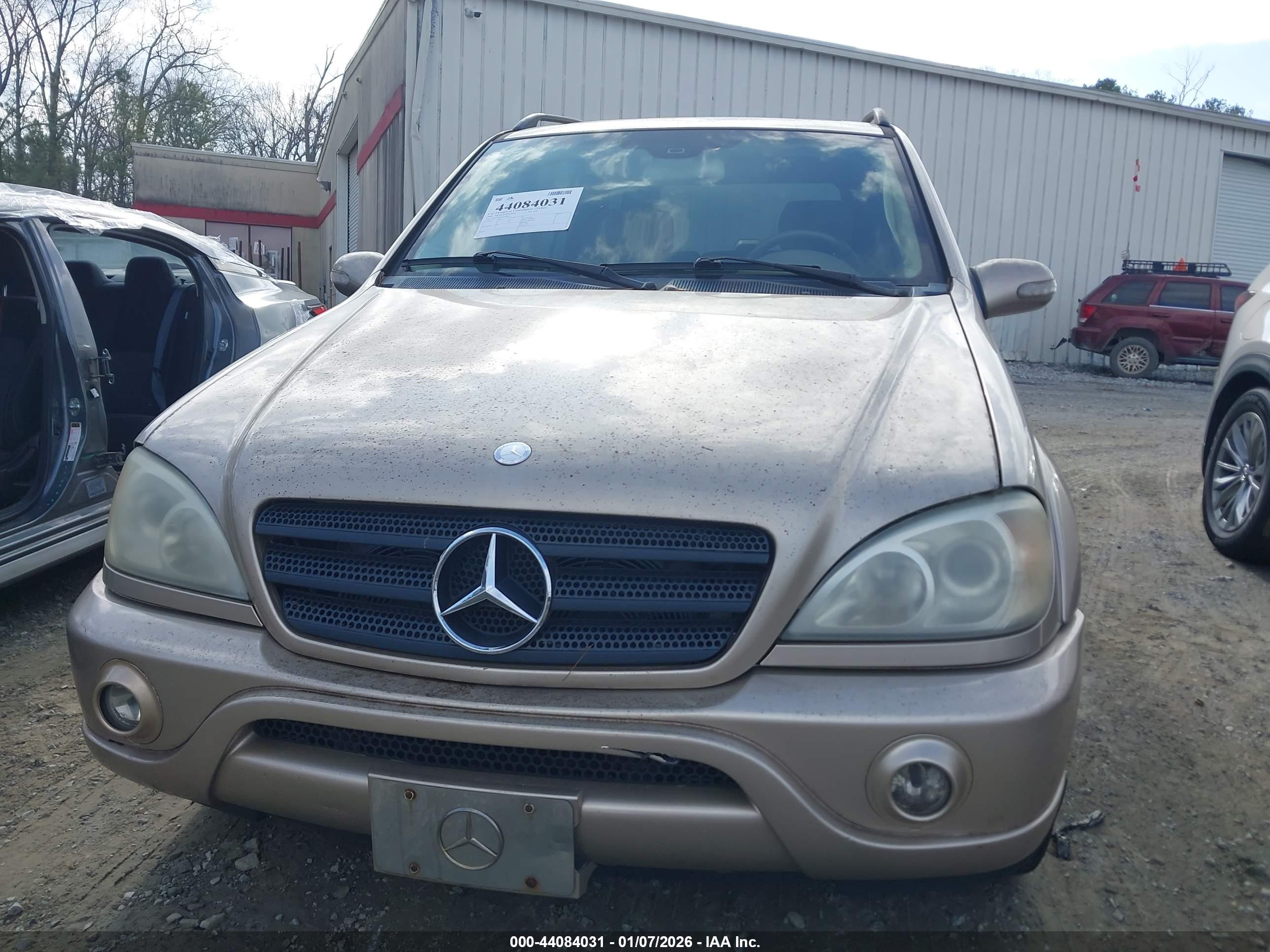 MERCEDES-BENZ ML image 6