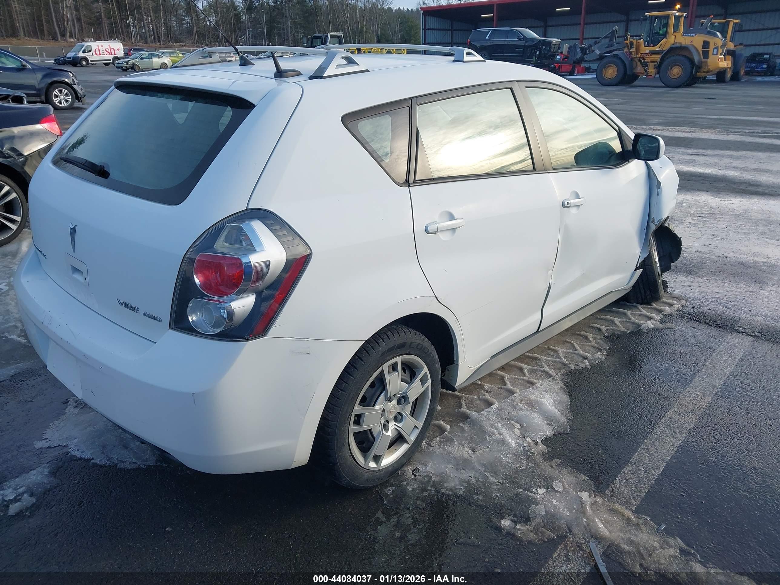 PONTIAC VIBE image 4