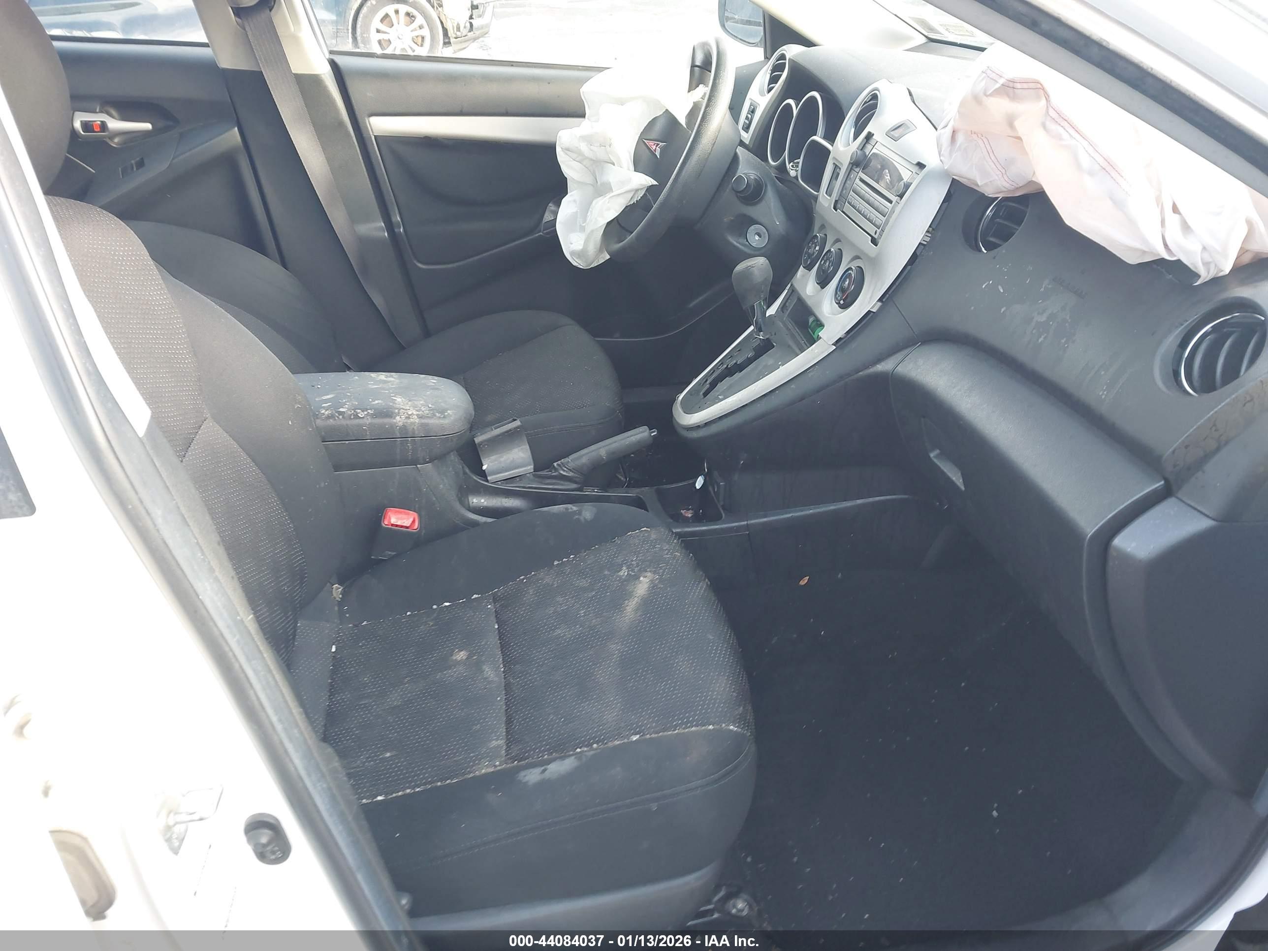 PONTIAC VIBE image 5
