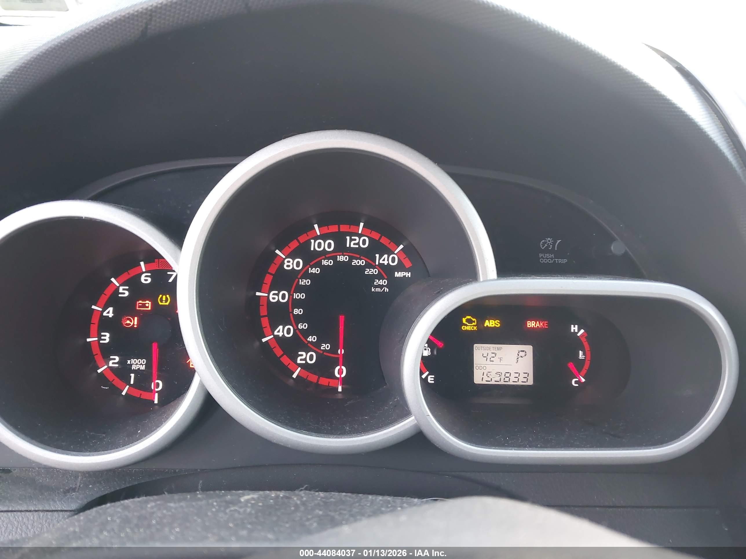 PONTIAC VIBE image 7