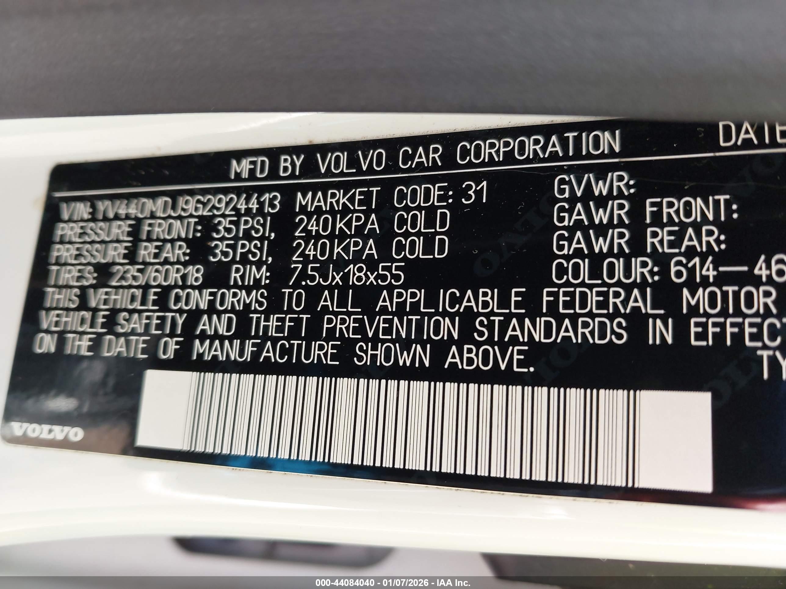 VOLVO XC60 image 9