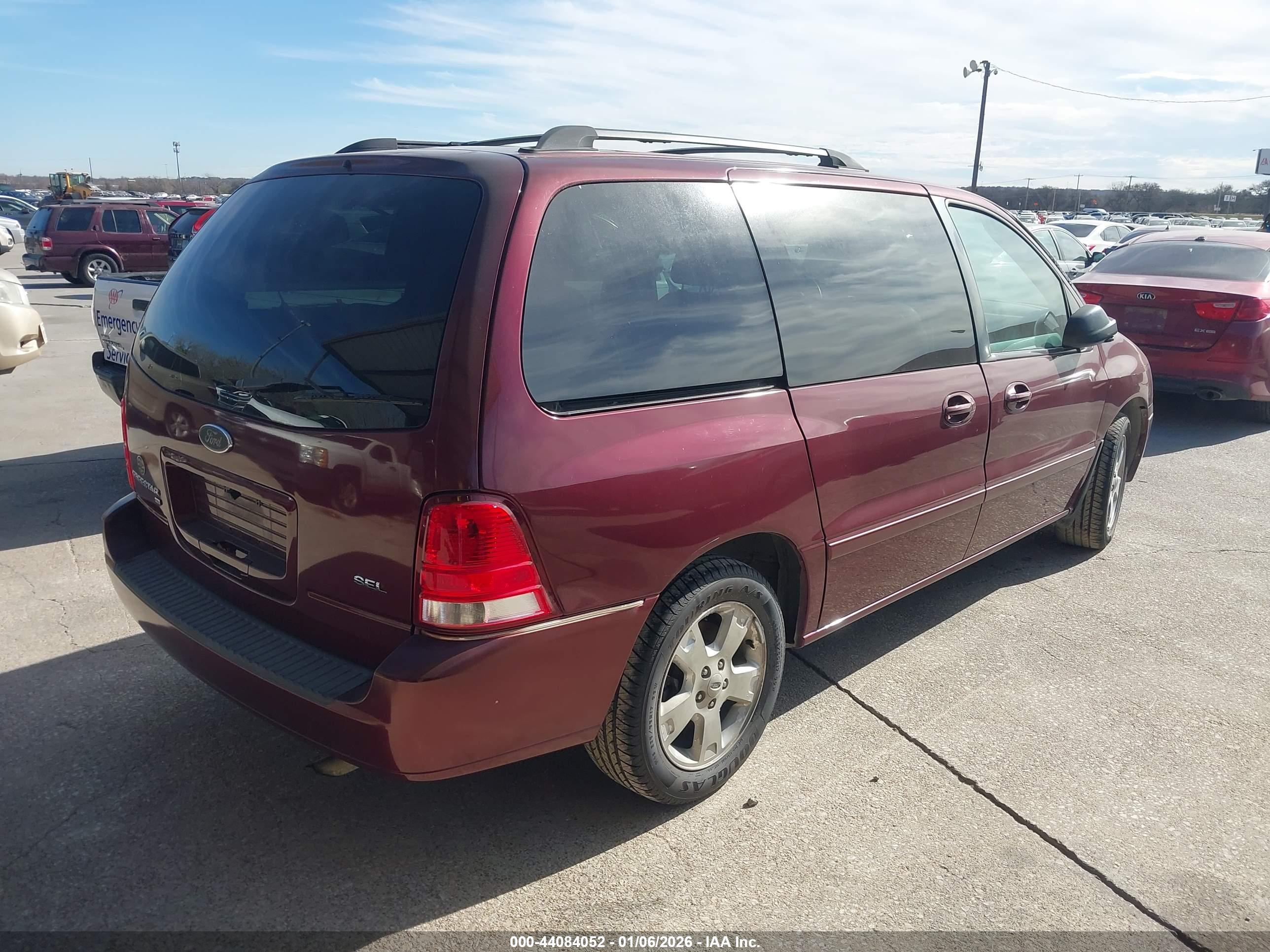 FORD FREESTAR image 4
