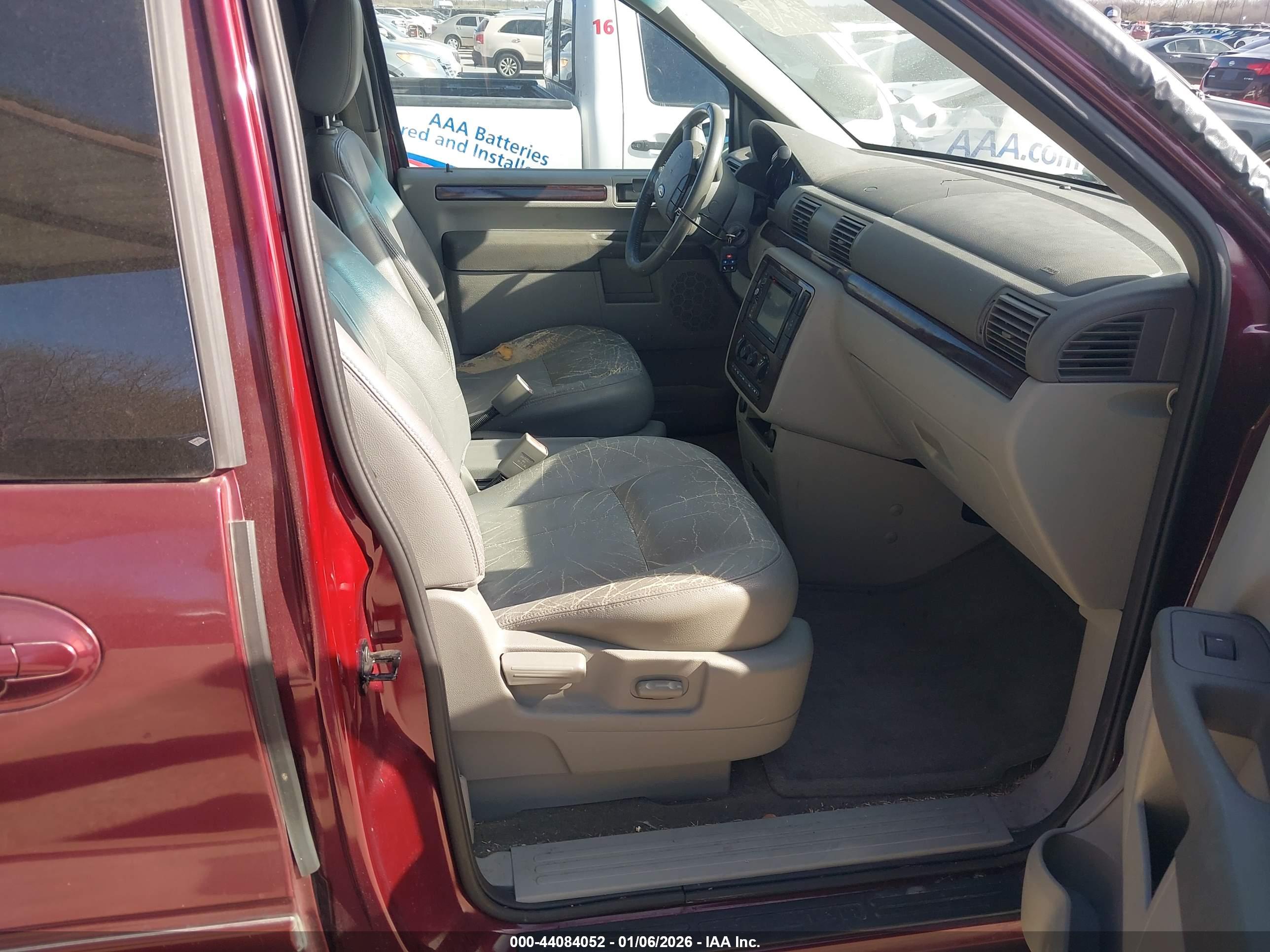 FORD FREESTAR image 5