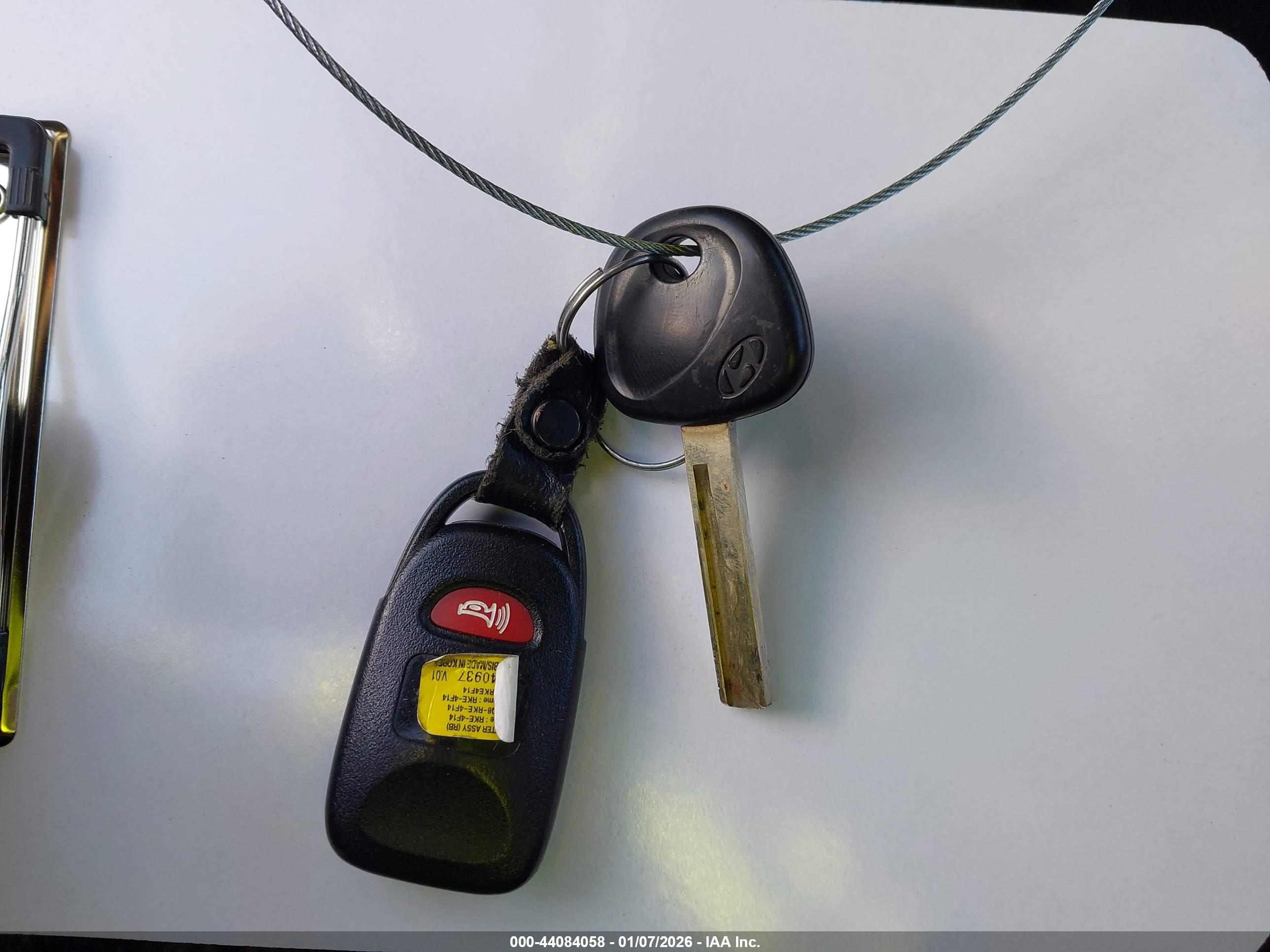 HYUNDAI ACCENT image 11