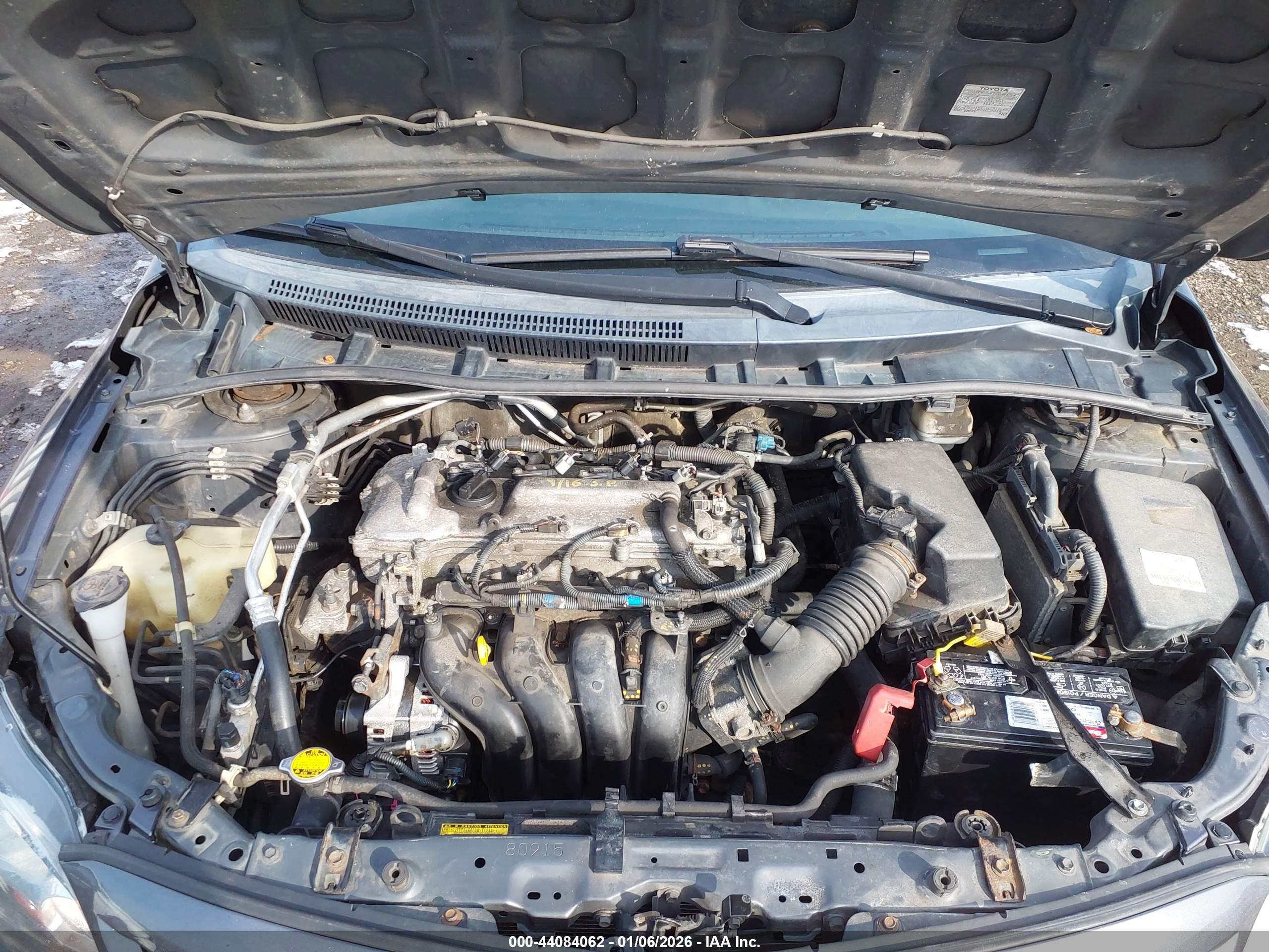 TOYOTA COROLLA image 10