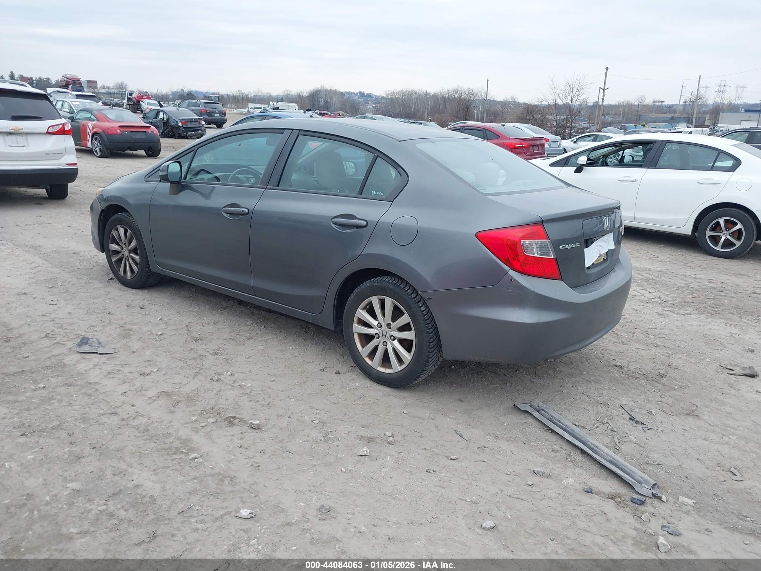 HONDA CIVIC image 3