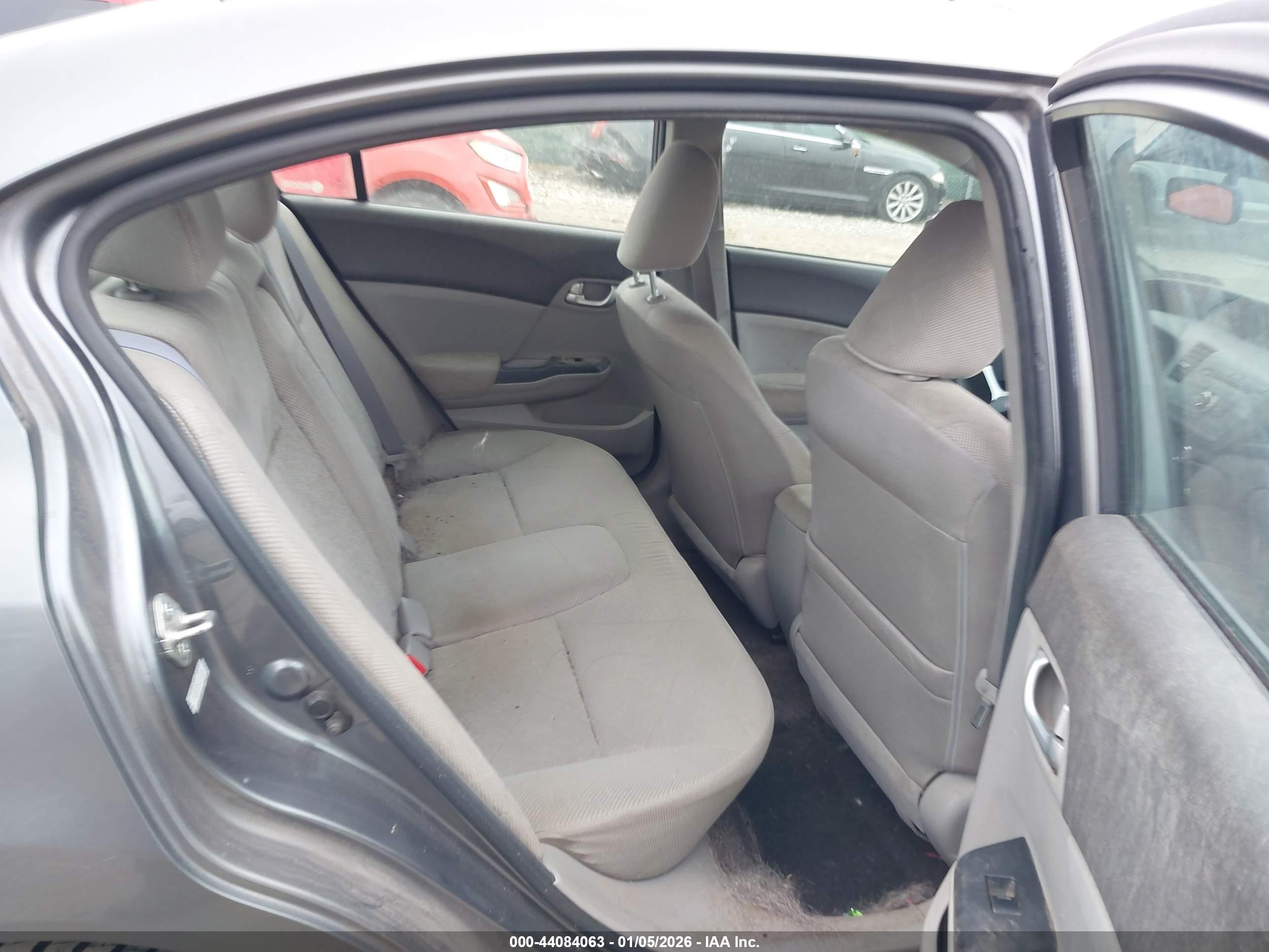 HONDA CIVIC image 8