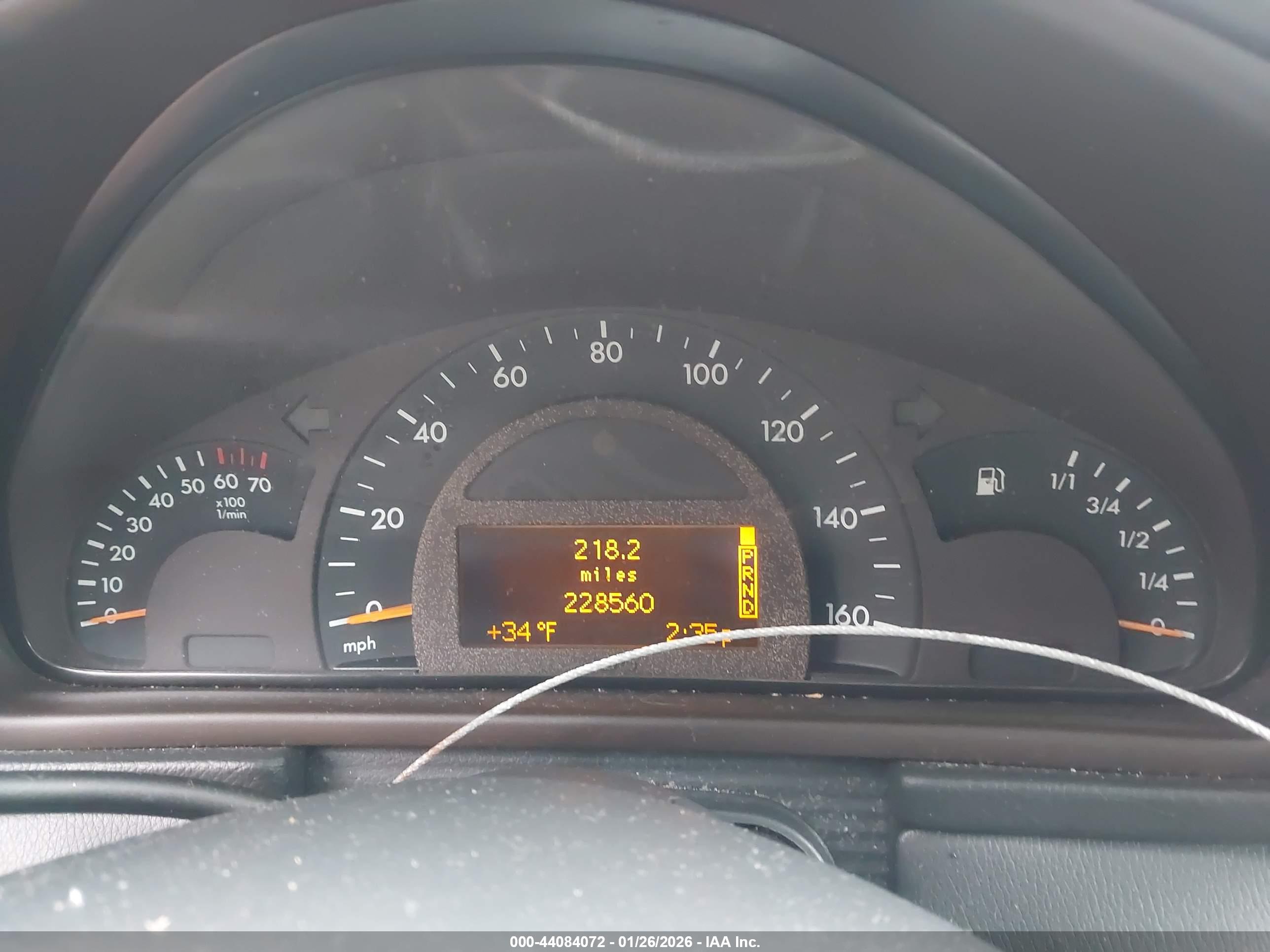 MERCEDES-BENZ C image 7