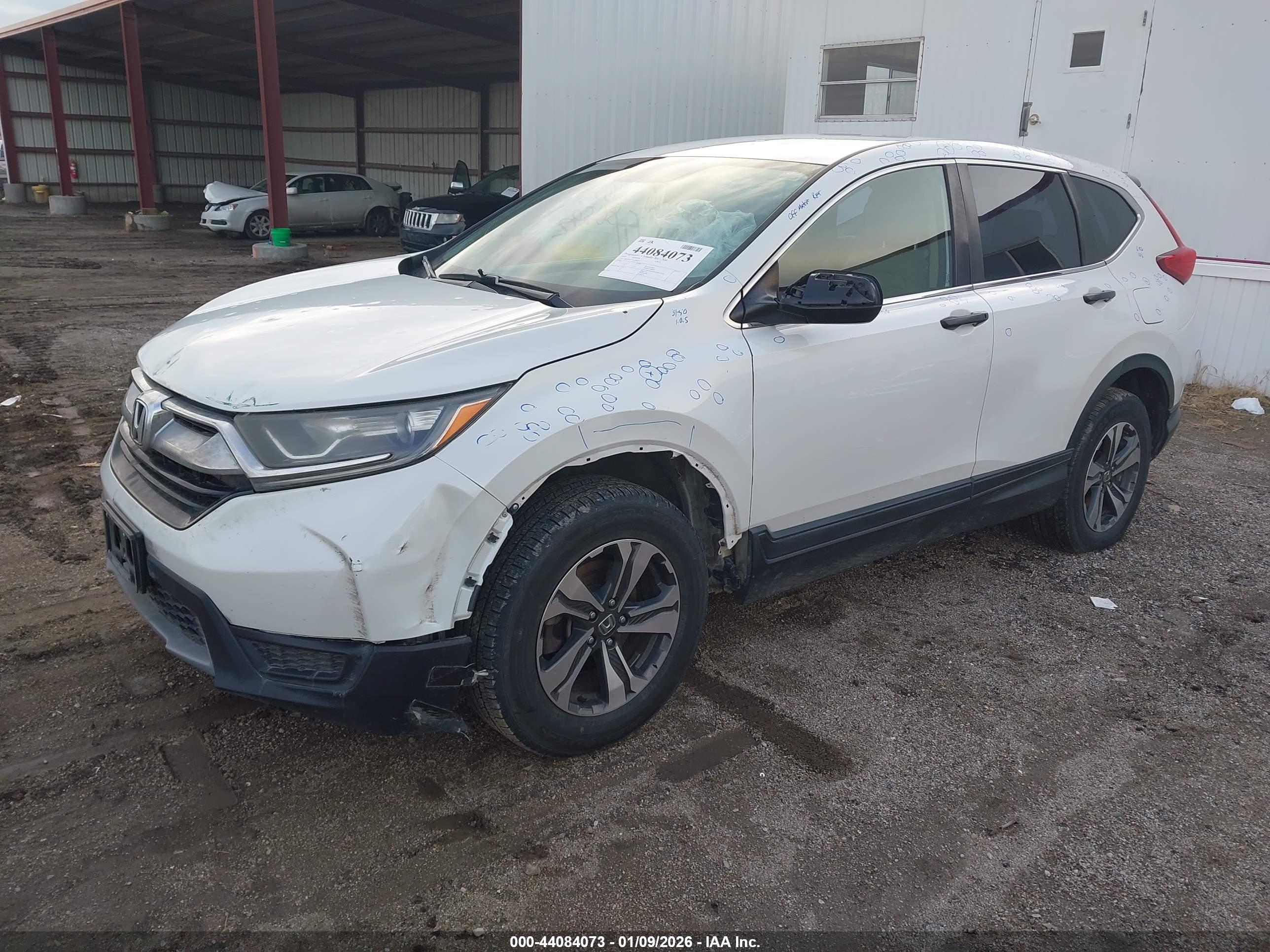 HONDA CR-V image 2