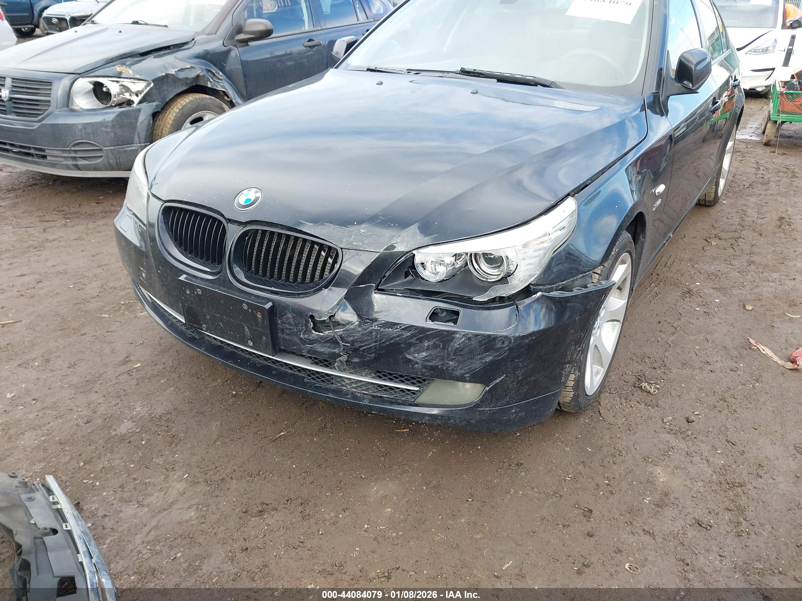 BMW 528I image 6