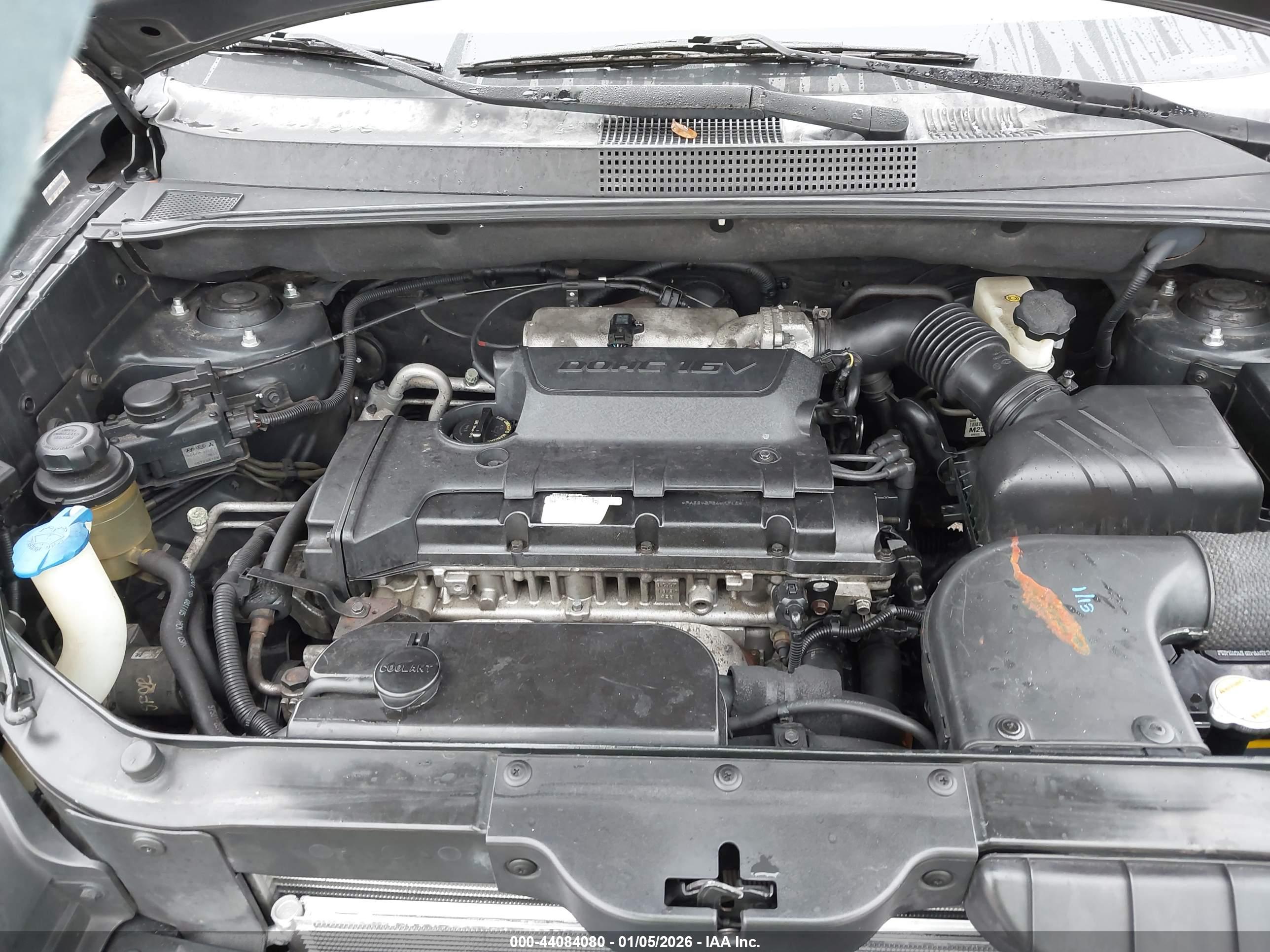HYUNDAI TUCSON image 10