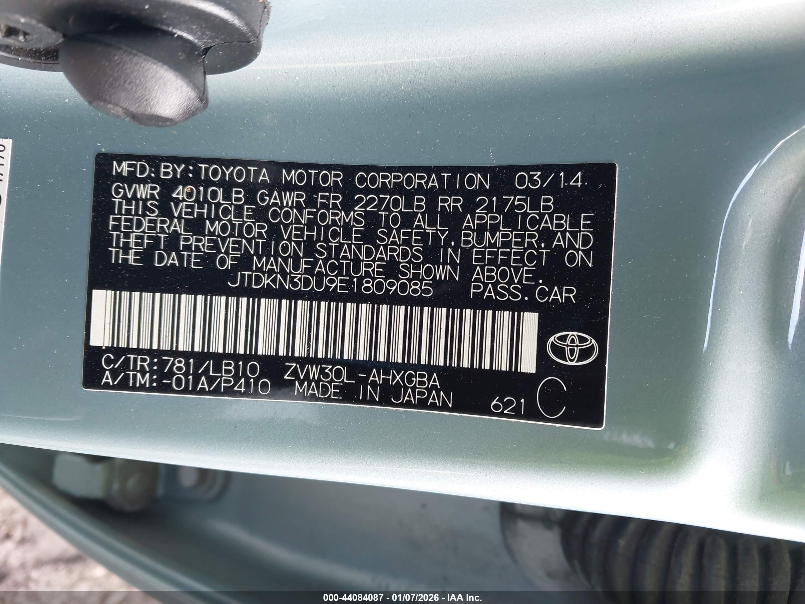 TOYOTA PRIUS image 9
