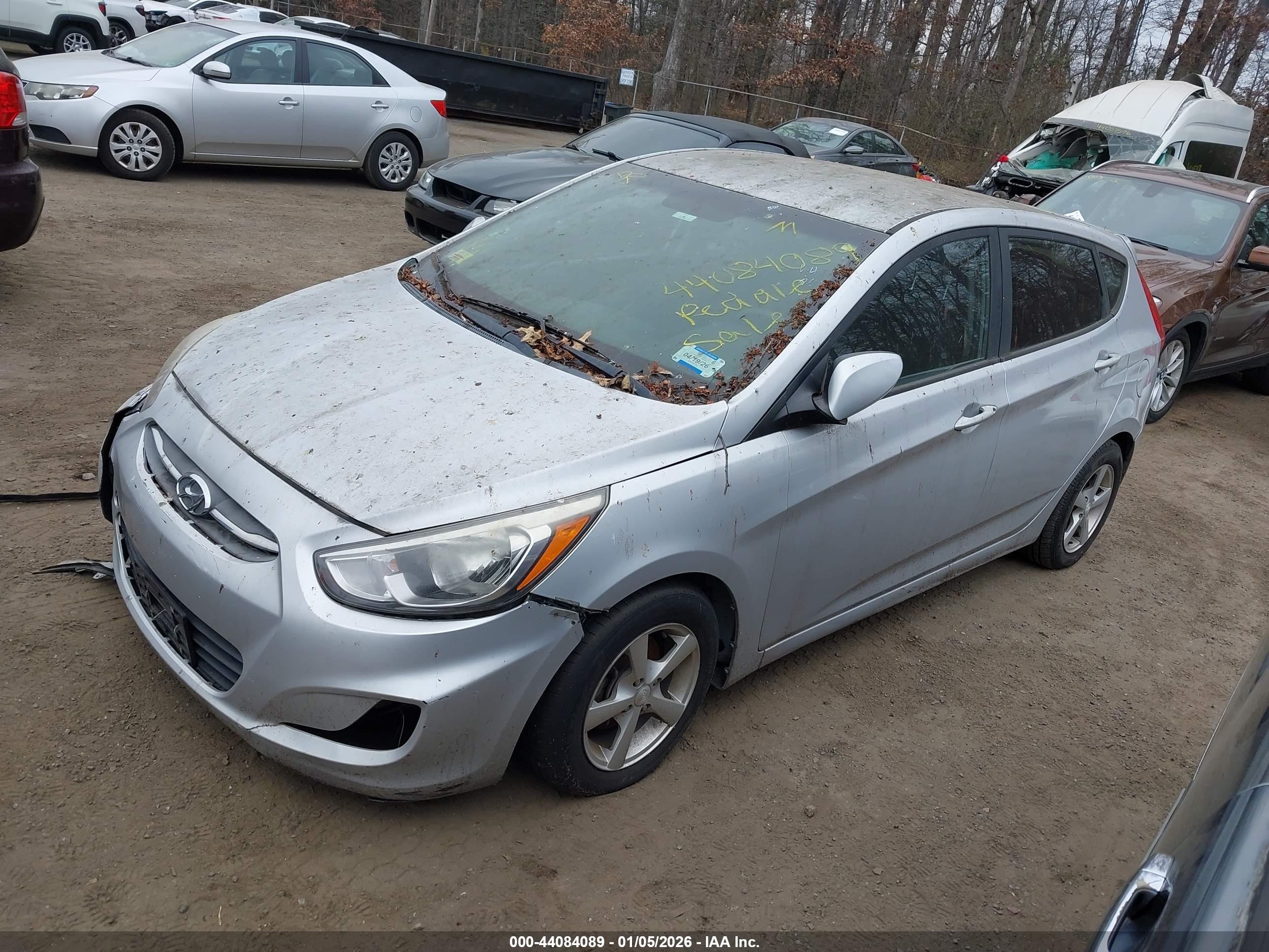 HYUNDAI ACCENT image 2