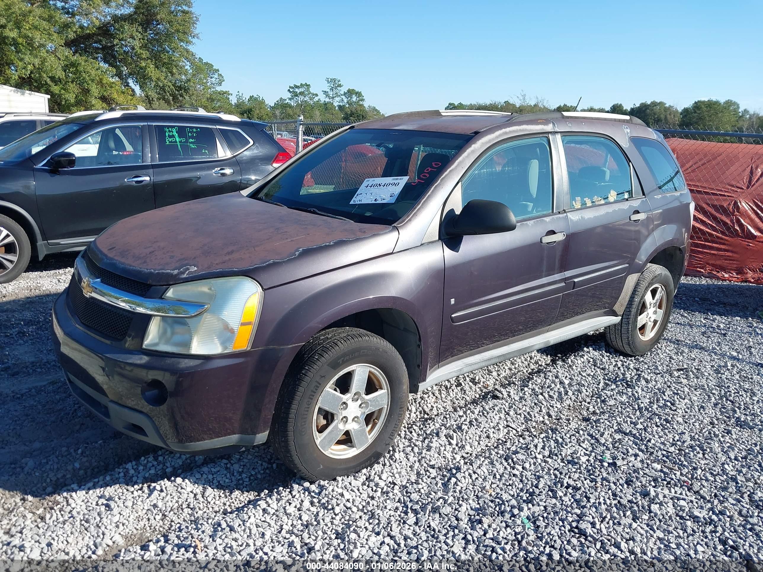 CHEVROLET EQUINOX image 2