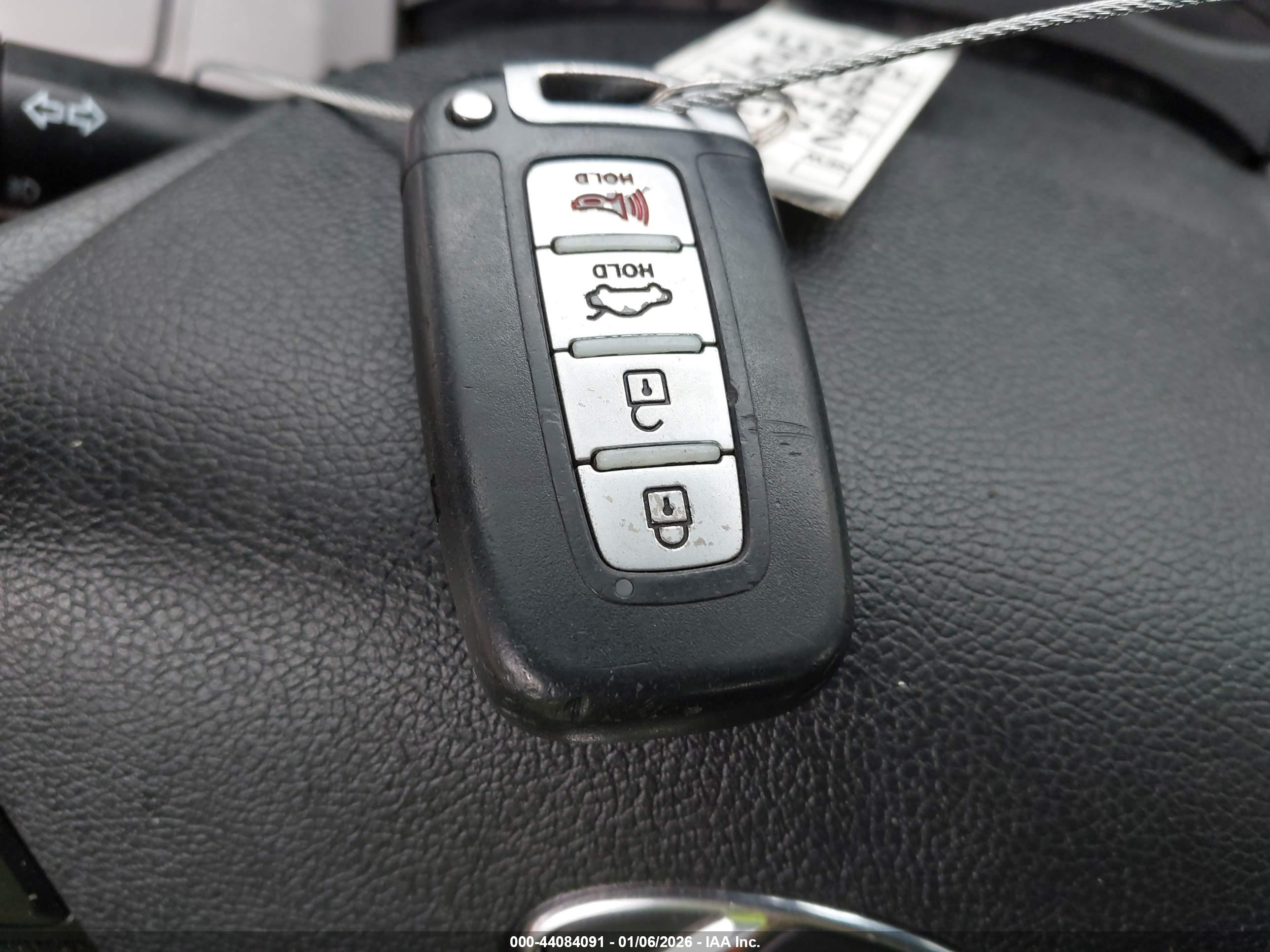 HYUNDAI SONATA image 11