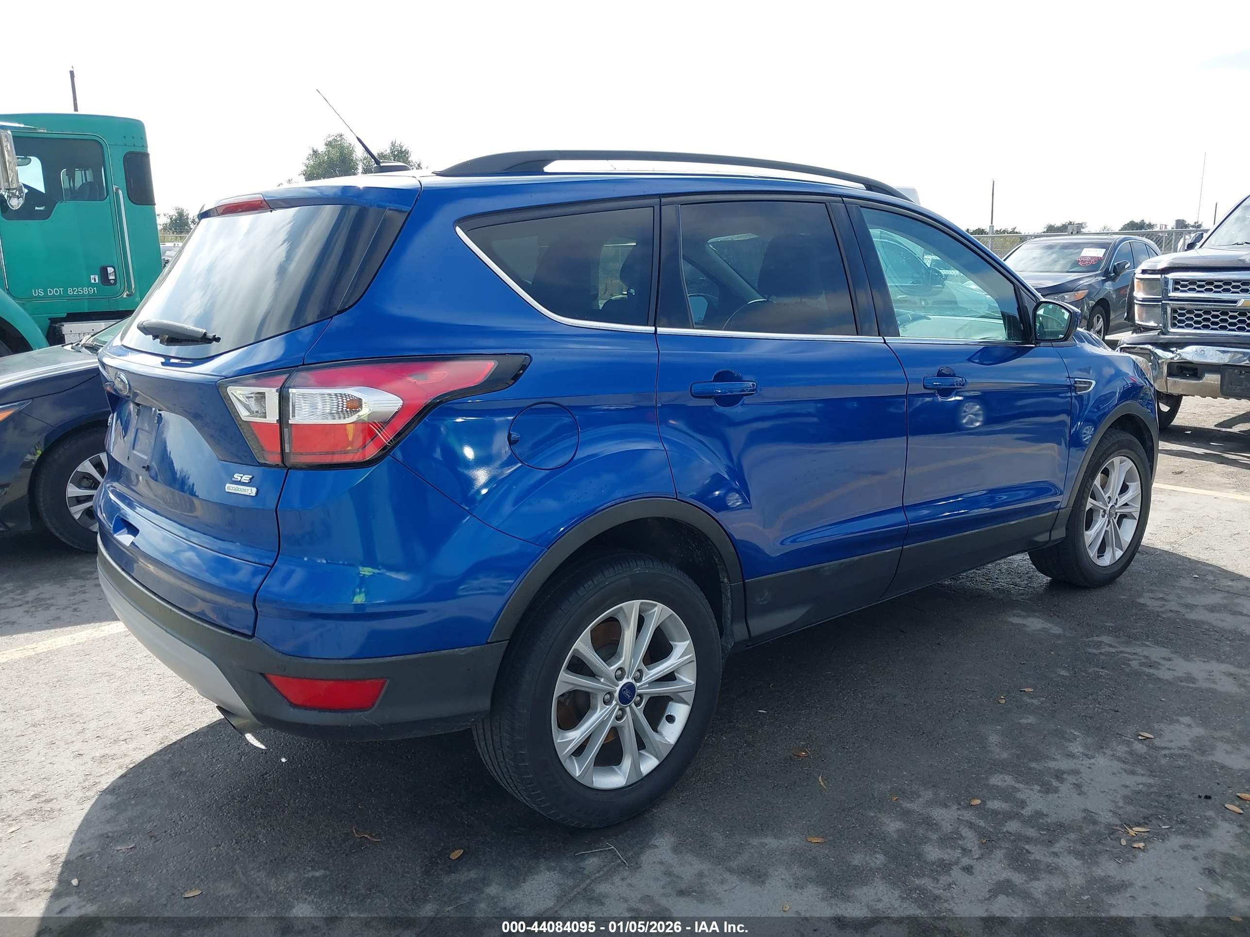 FORD ESCAPE image 4